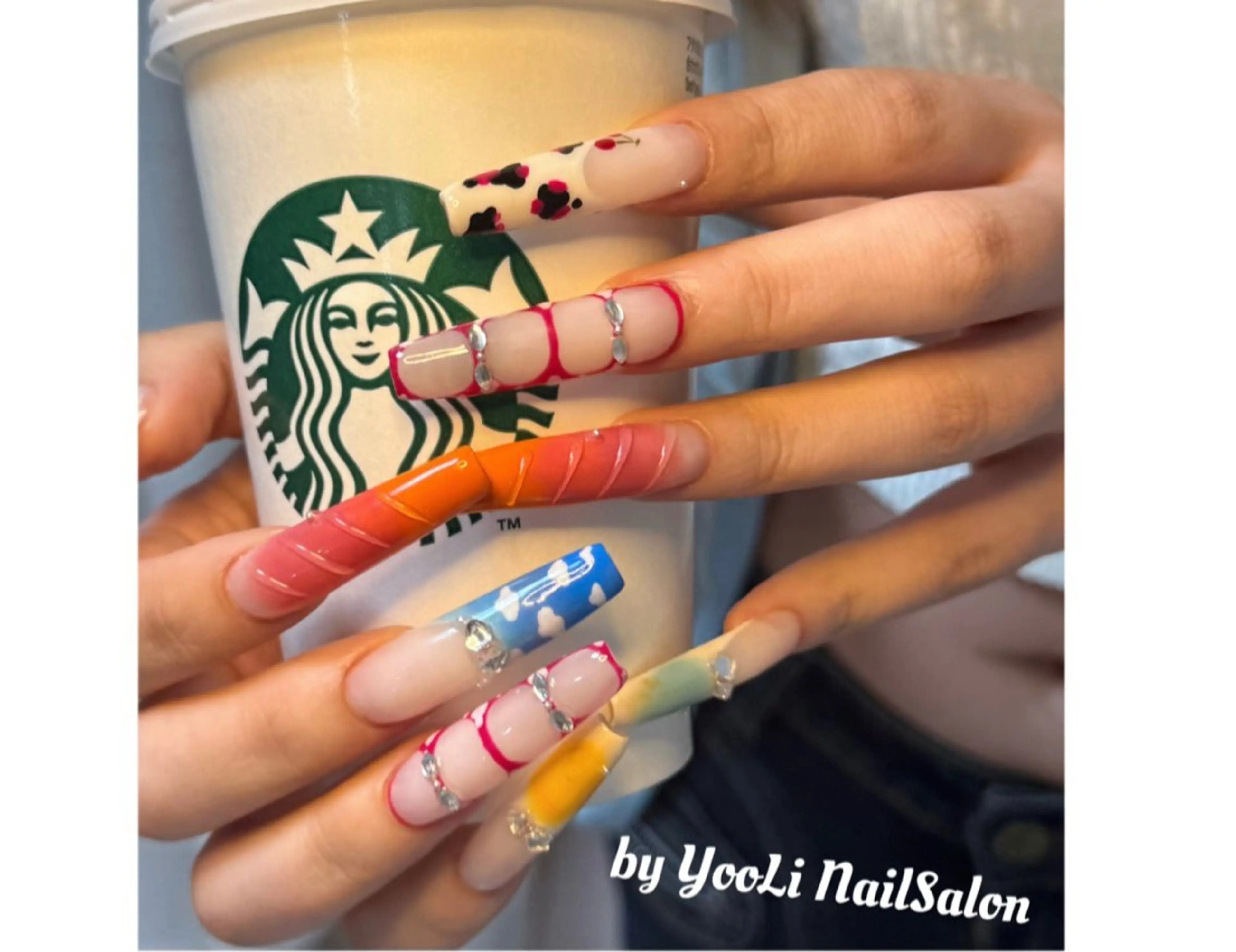 ネイル アートネイル オーロラネイル チークネイル フレンチネイル ガラスフレンチ 🎀🎀YooLi Nail Salonのネイルデザイン