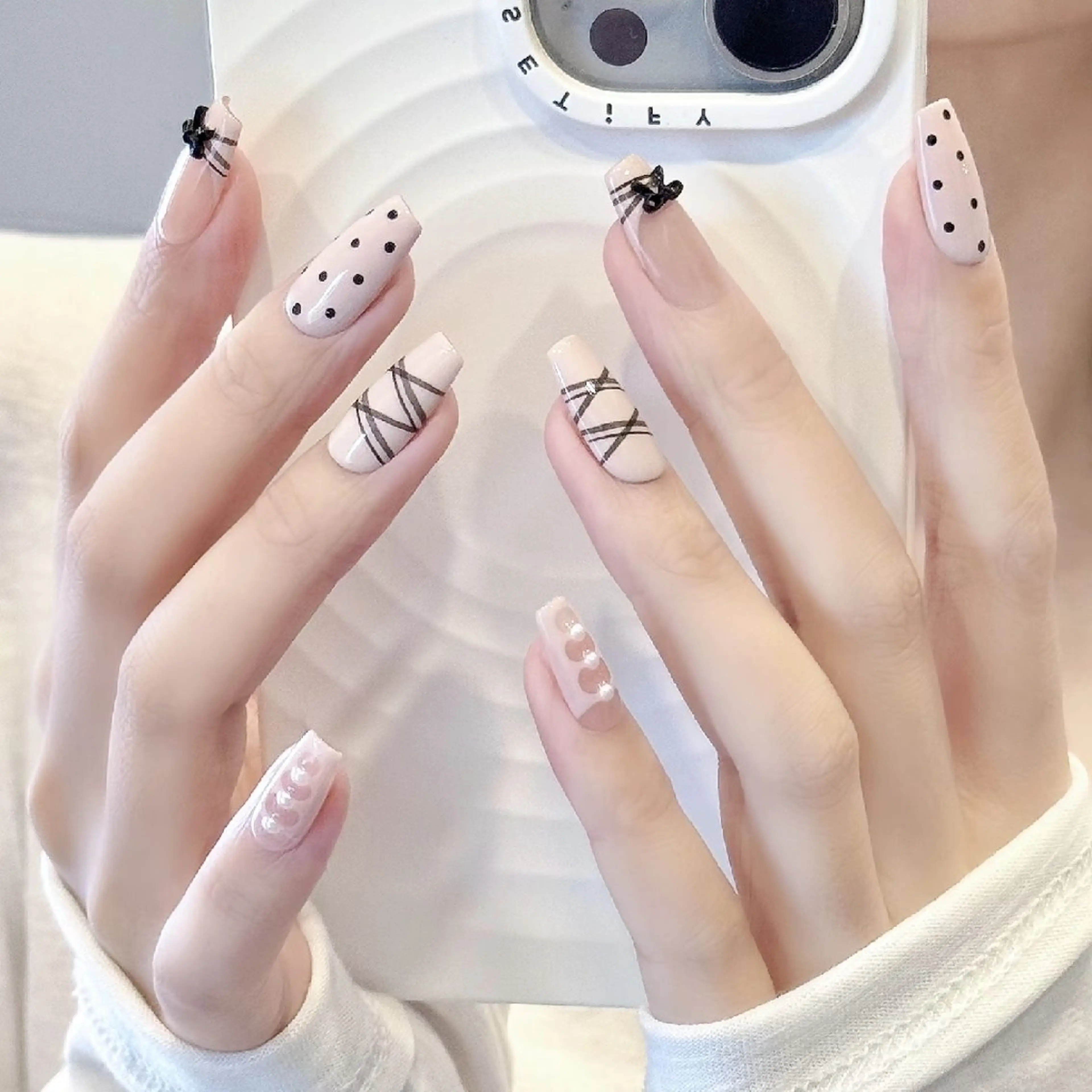 ネイル 鈴木 彩星のネイルデザイン