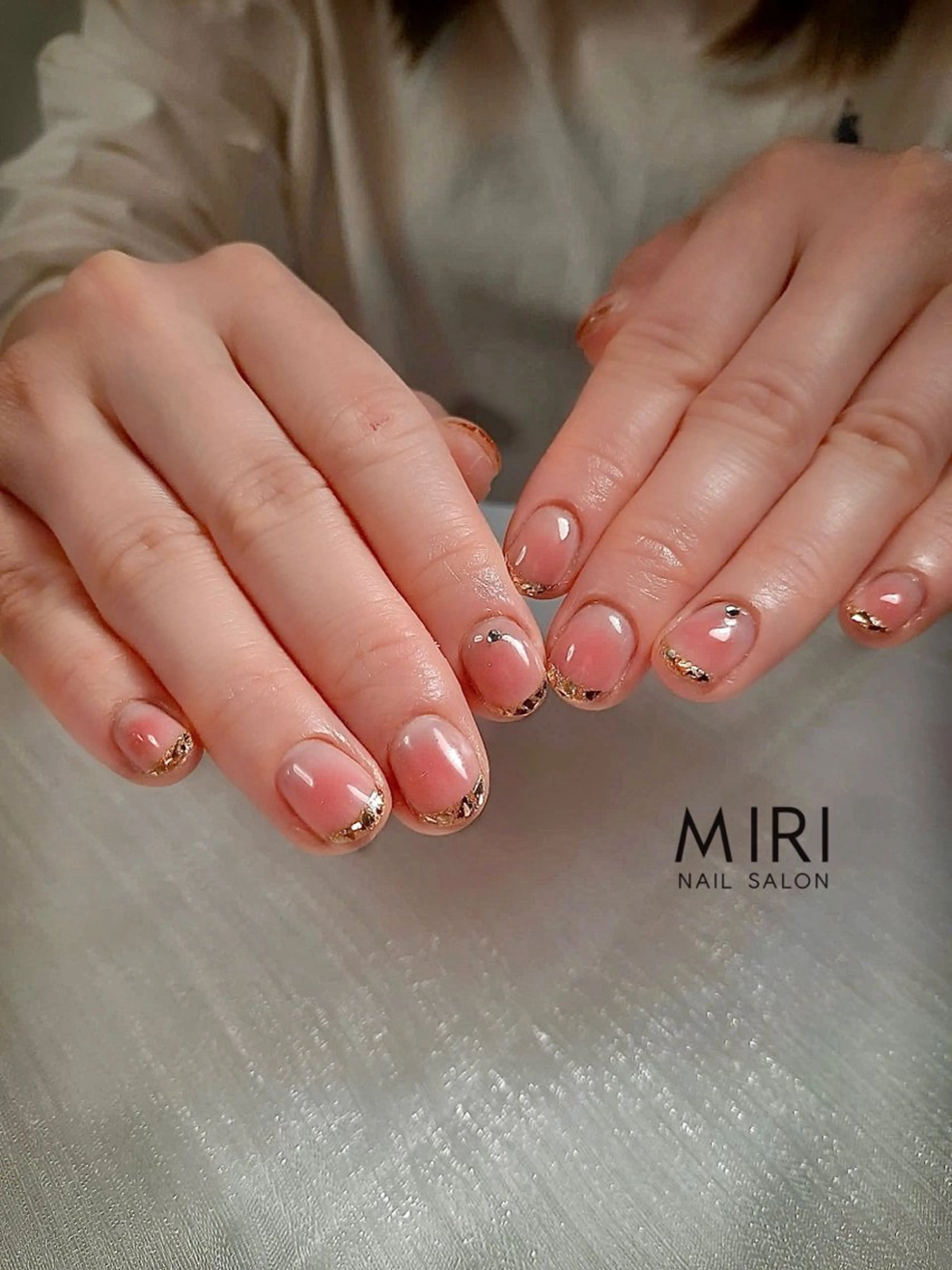 ネイル フットネイル フレンチネイル ジェルネイル ガラスフレンチ マグネットネイル Miri nail salonのネイルデザイン