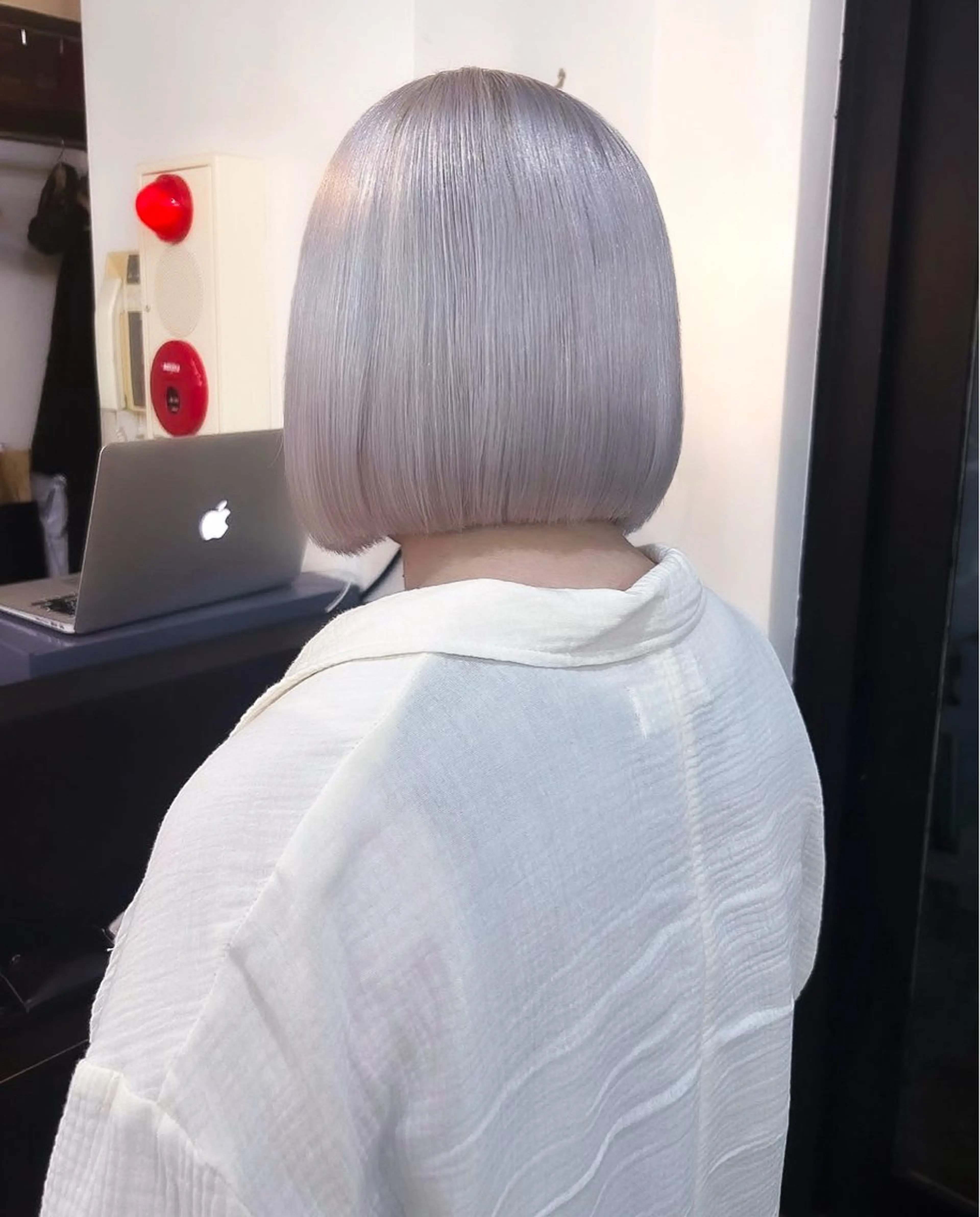 ミディアム カラー ヘアカラー YADO所属・ハイトーンカラー ⭐️NAZUNAのヘアスタイル