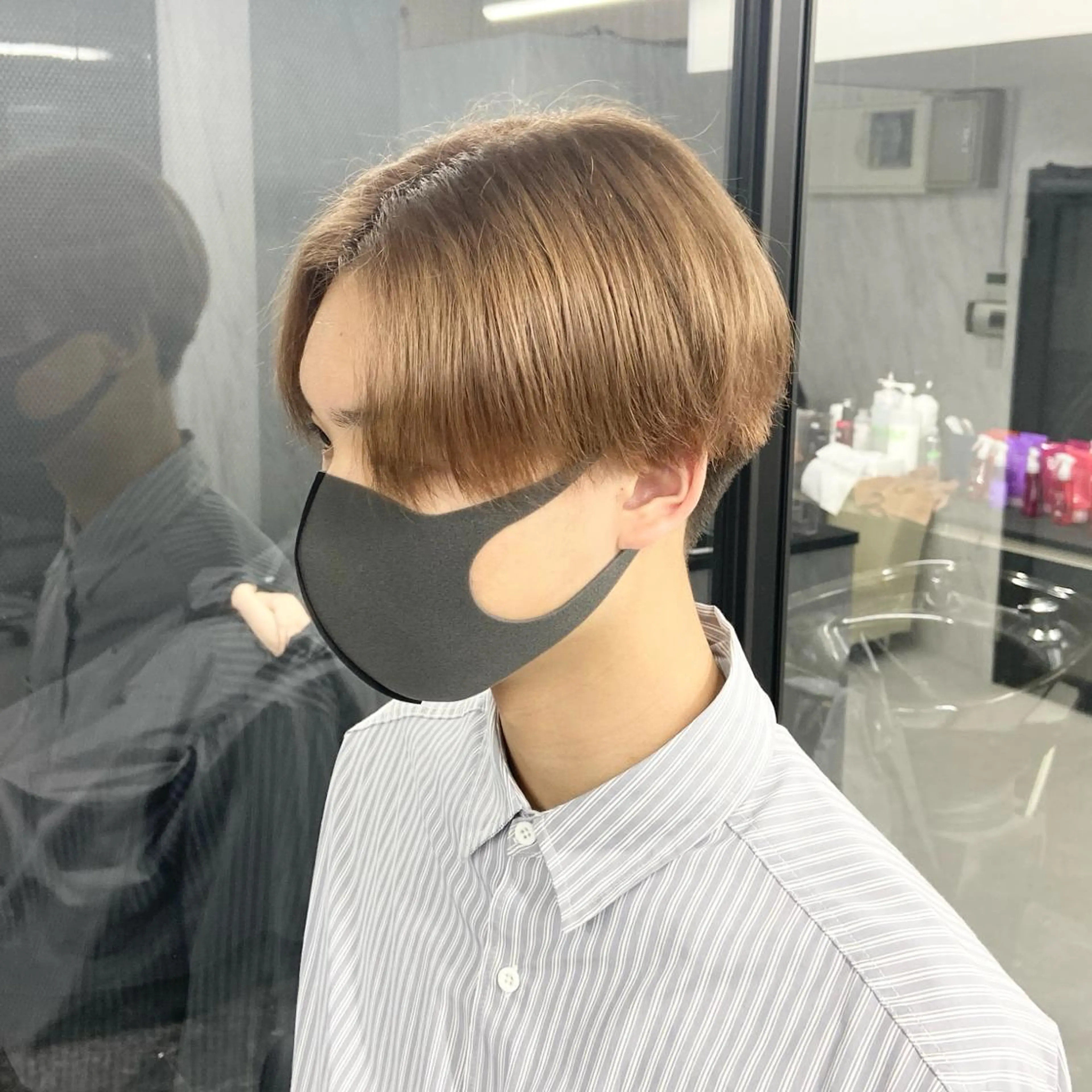 ショート カラー メンズ メンズハイトーン ハイトーンカラー ヘアカラー トリートメント ミルボンAujua認定サロン Ria OSAKA 梅田所属・メンズ、エクステ特化 Ryuのヘアスタイル