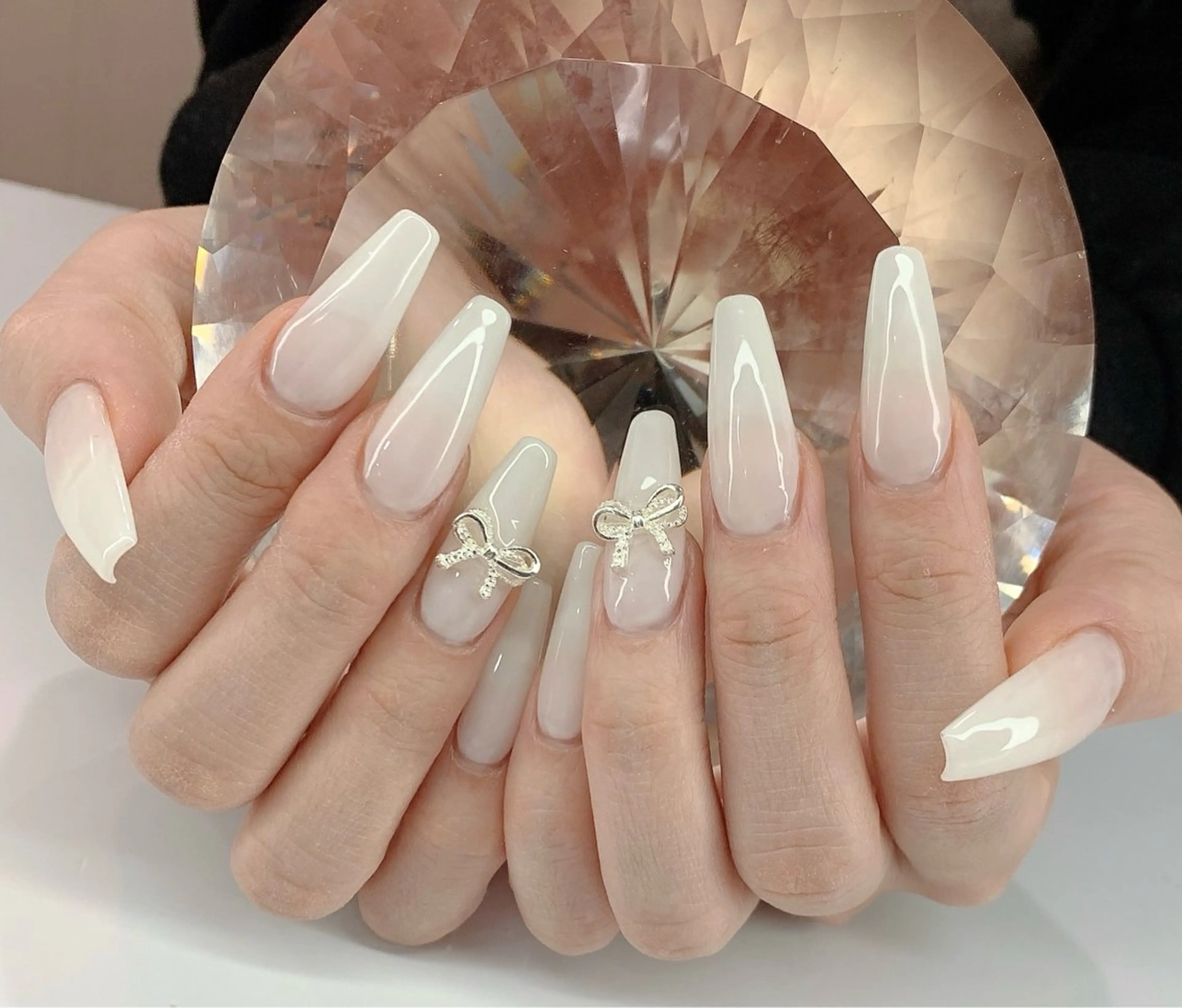 ネイル ハンドネイル LoaChaton kaeのネイルデザイン