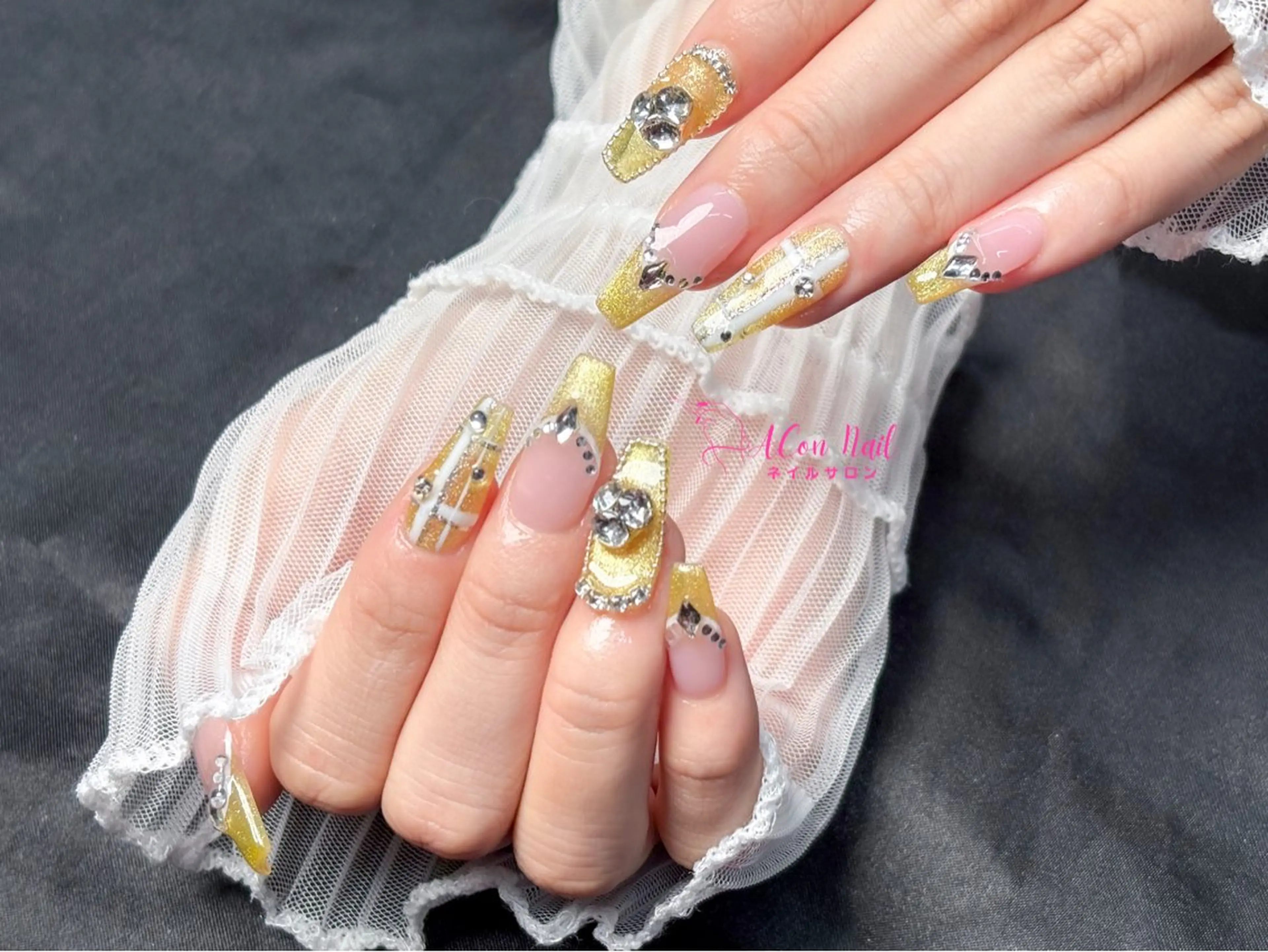 ネイル 桜ネイル 長さ出し フラワーネイル フレンチネイル ジェルネイル ハンドネイル AConNailSalon所属・ACon NailSalonのネイルデザイン
