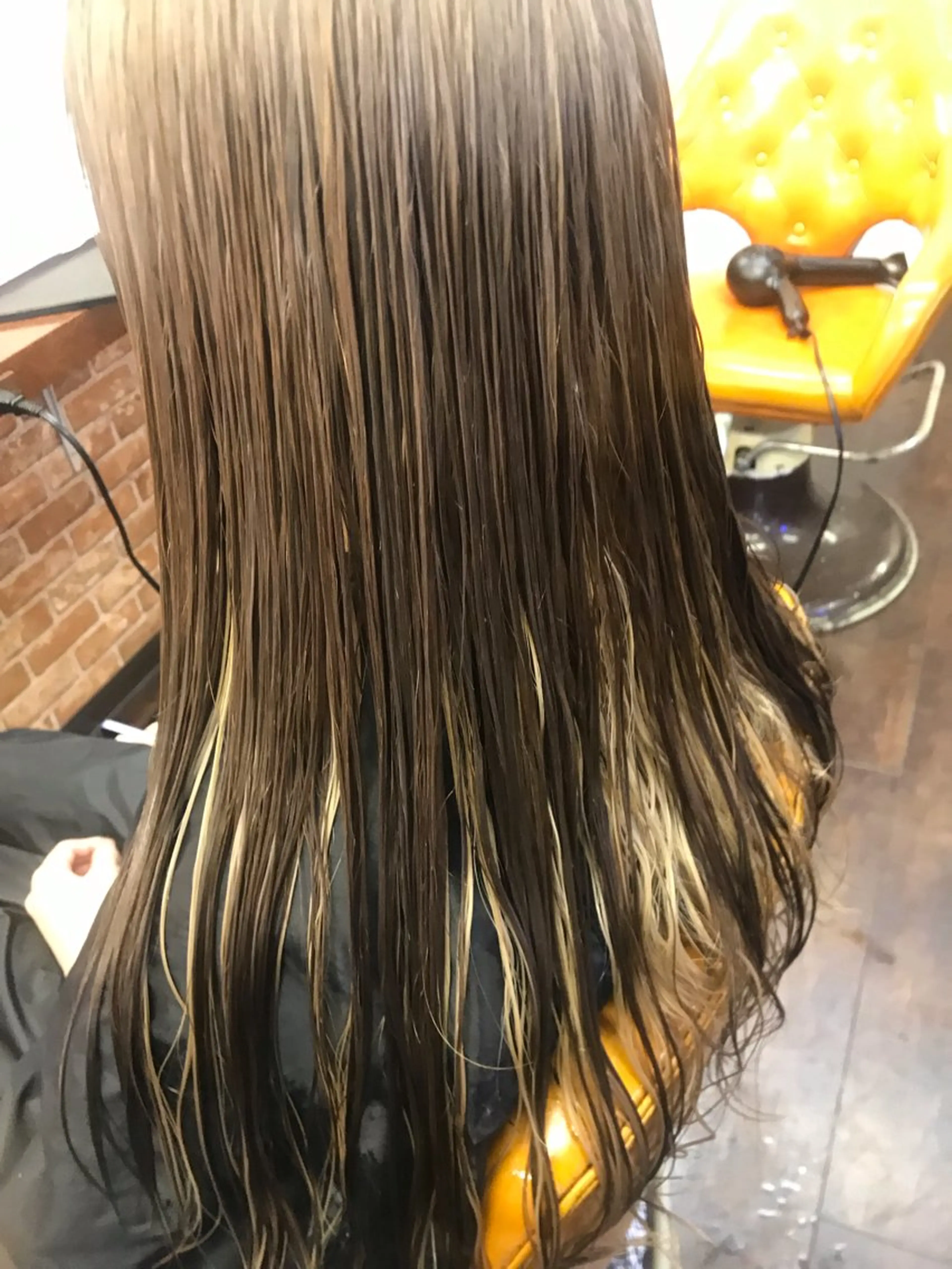 セミロング カラー 桧山 真のヘアスタイル