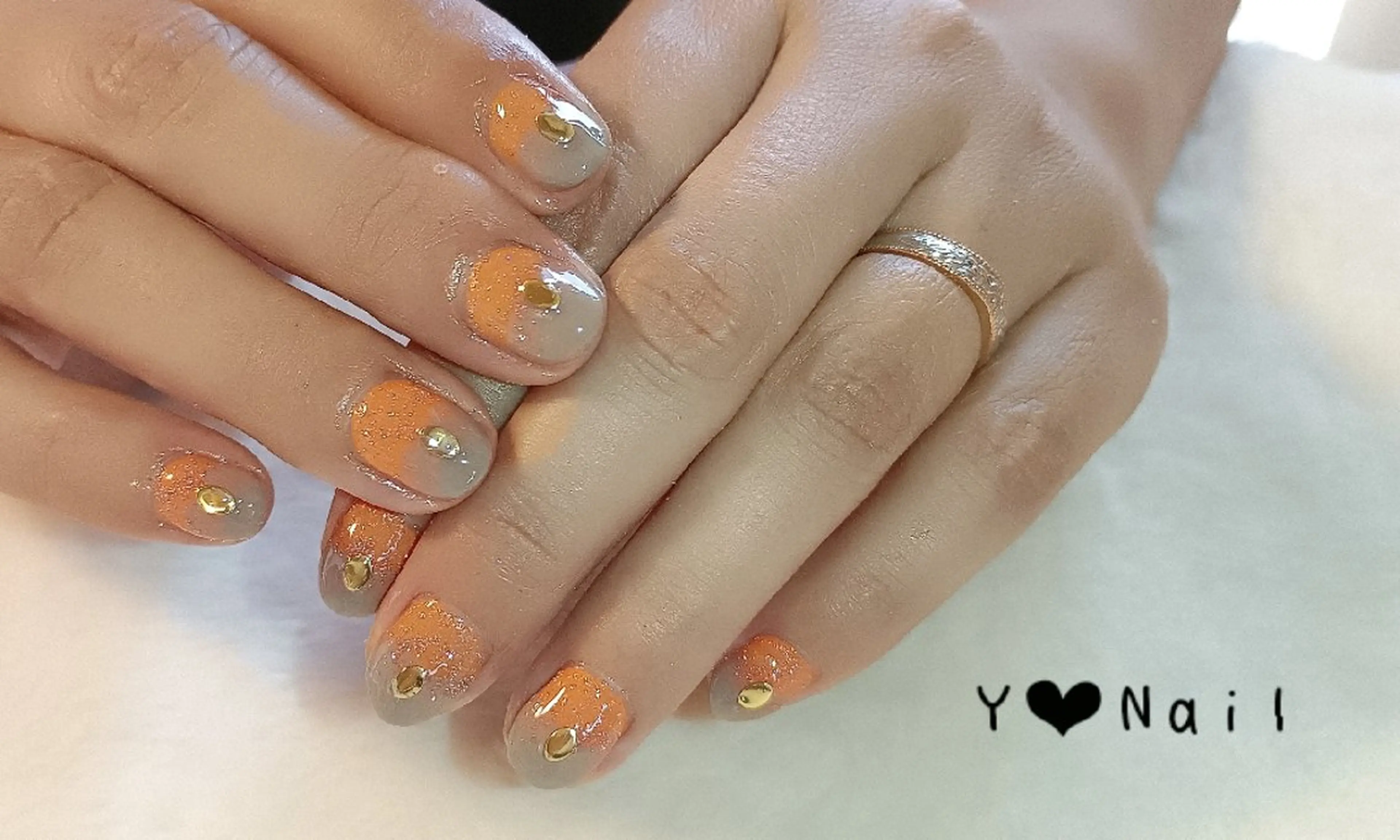 10本アート(両手合わせて)の写真