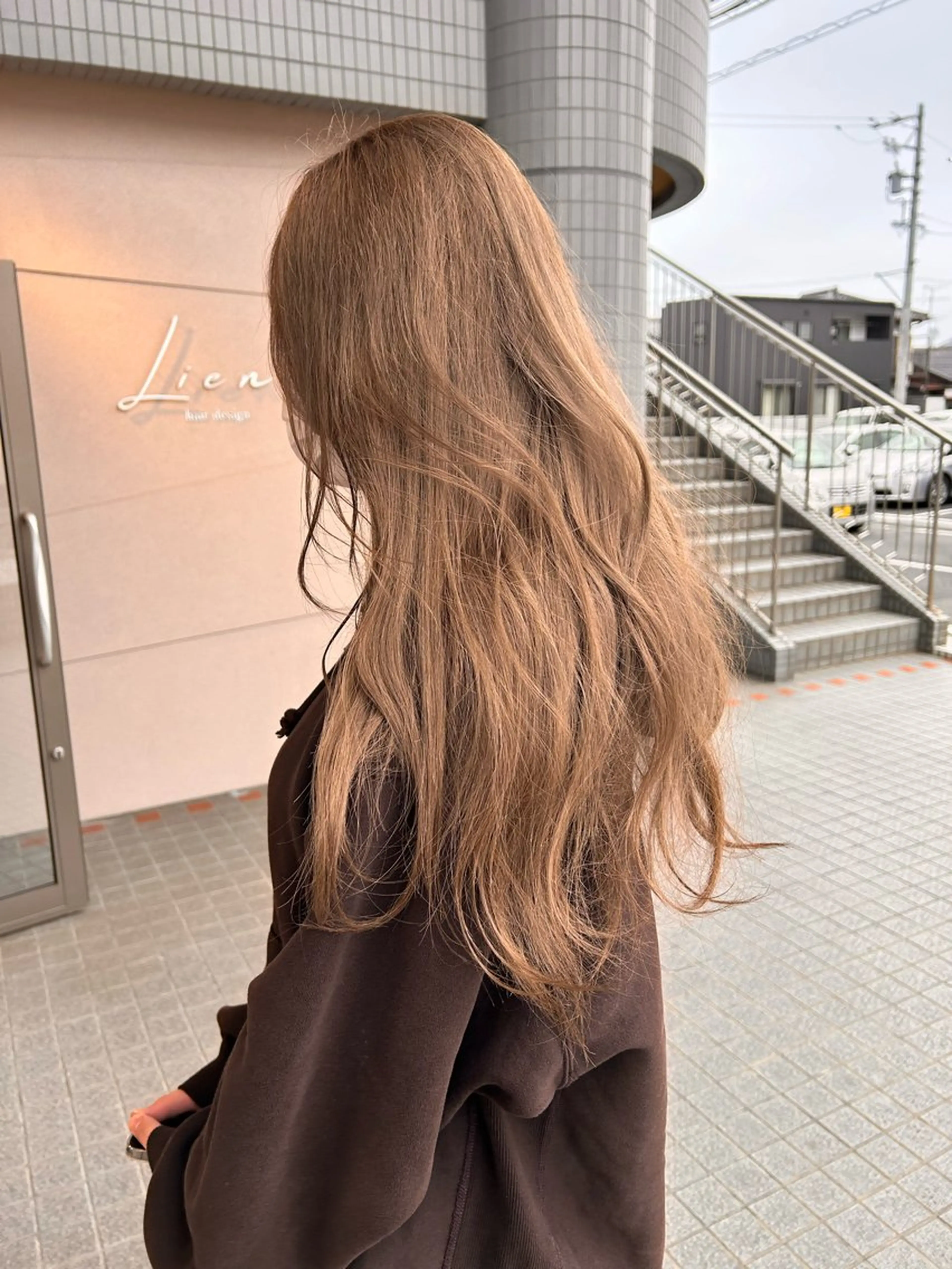 ロング ヘアカラー Licol所属・髪質改善×ダブル カラー専門フリー予約のヘアスタイル