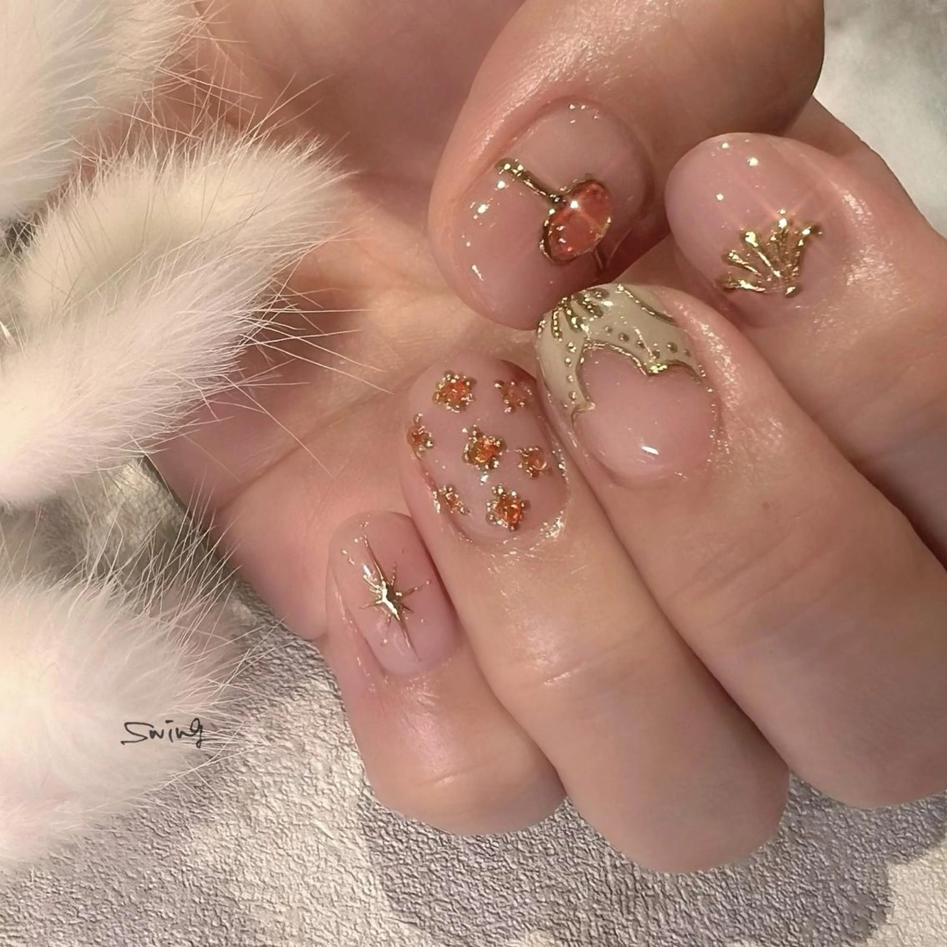 ネイル アートネイル SWING Nail Salon所属・Yoshida Takakoのネイルデザイン