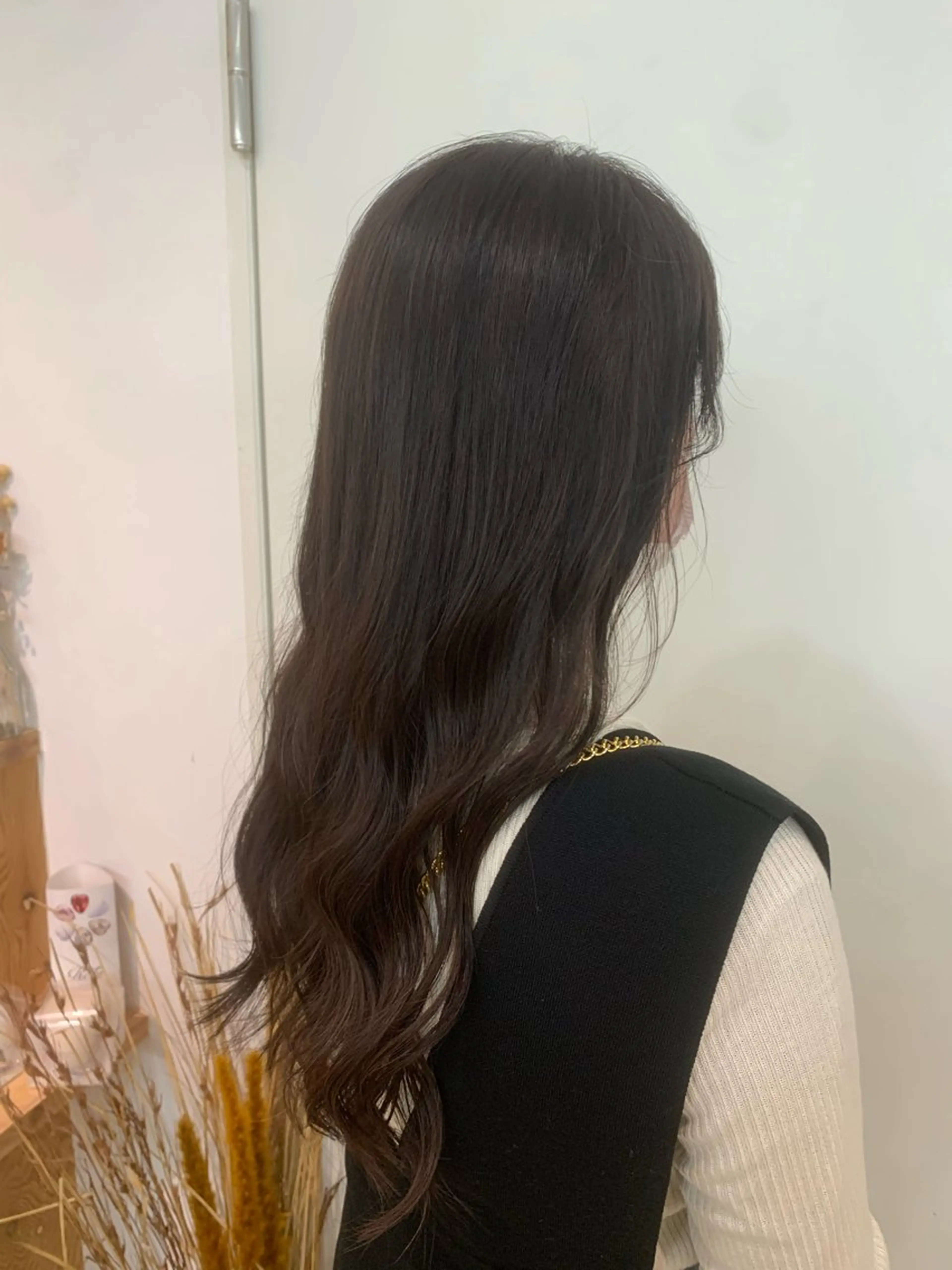 ロング カット ヘアカラー 室谷 ゆりあのヘアスタイル