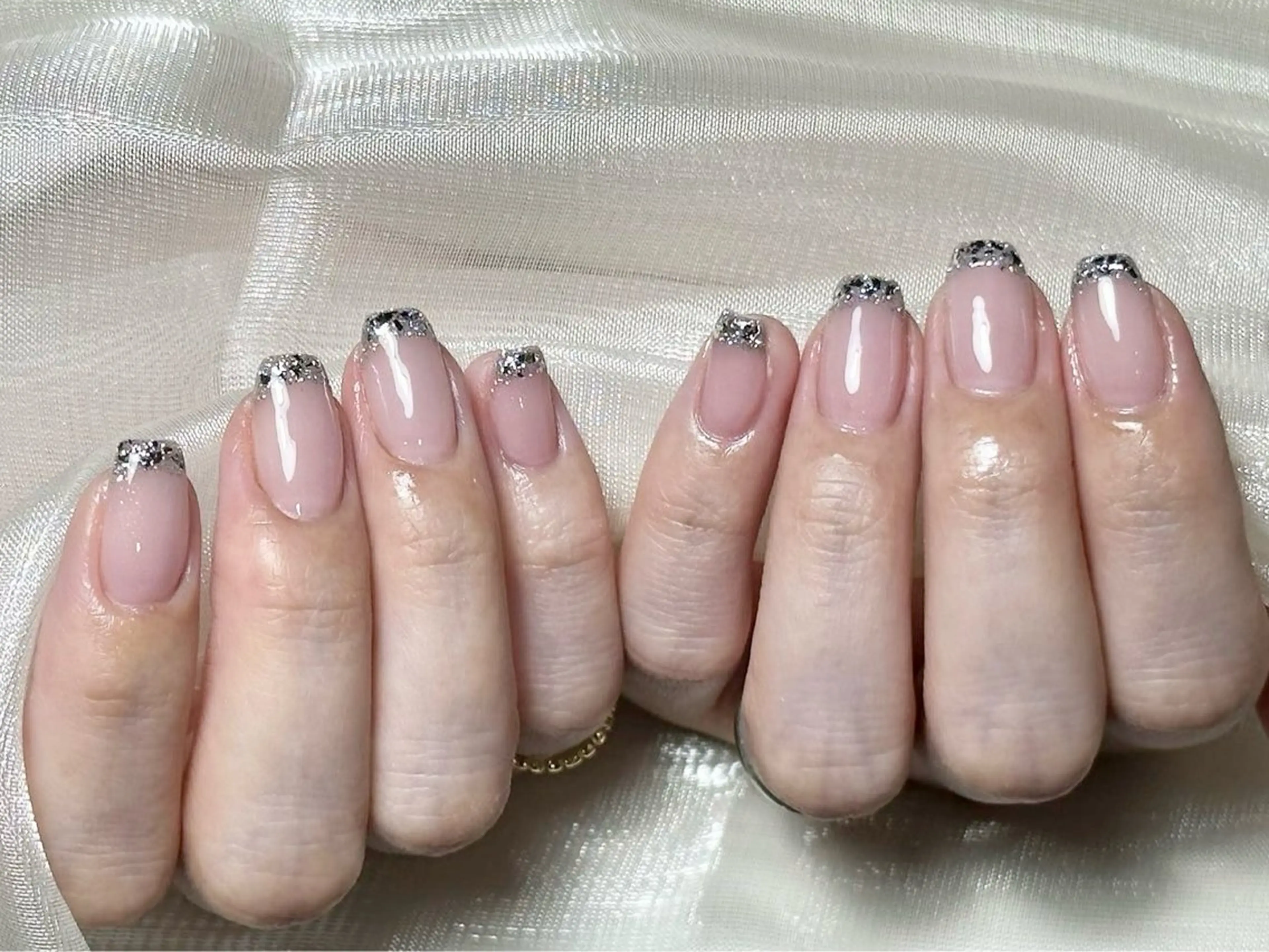 ネイル フレンチネイル ガラスフレンチ ハンドネイル ハンドケア 💕ドリーミー ネイル💕のネイルデザイン