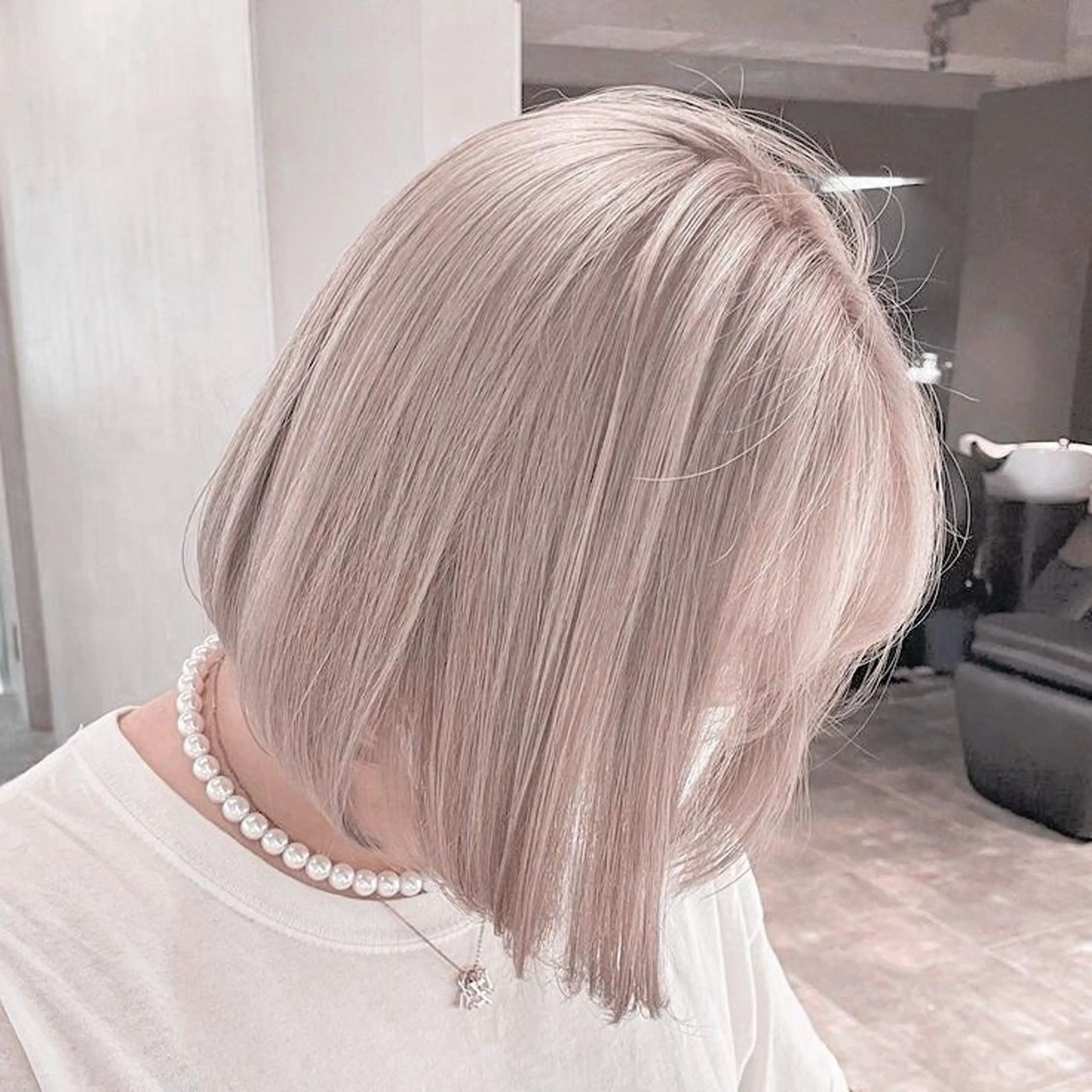 ショート カラー カット ヘアカラー トリートメント Liberte 新宿【リベルテ】所属・✨ハイトーン✨ しゅけのヘアスタイル