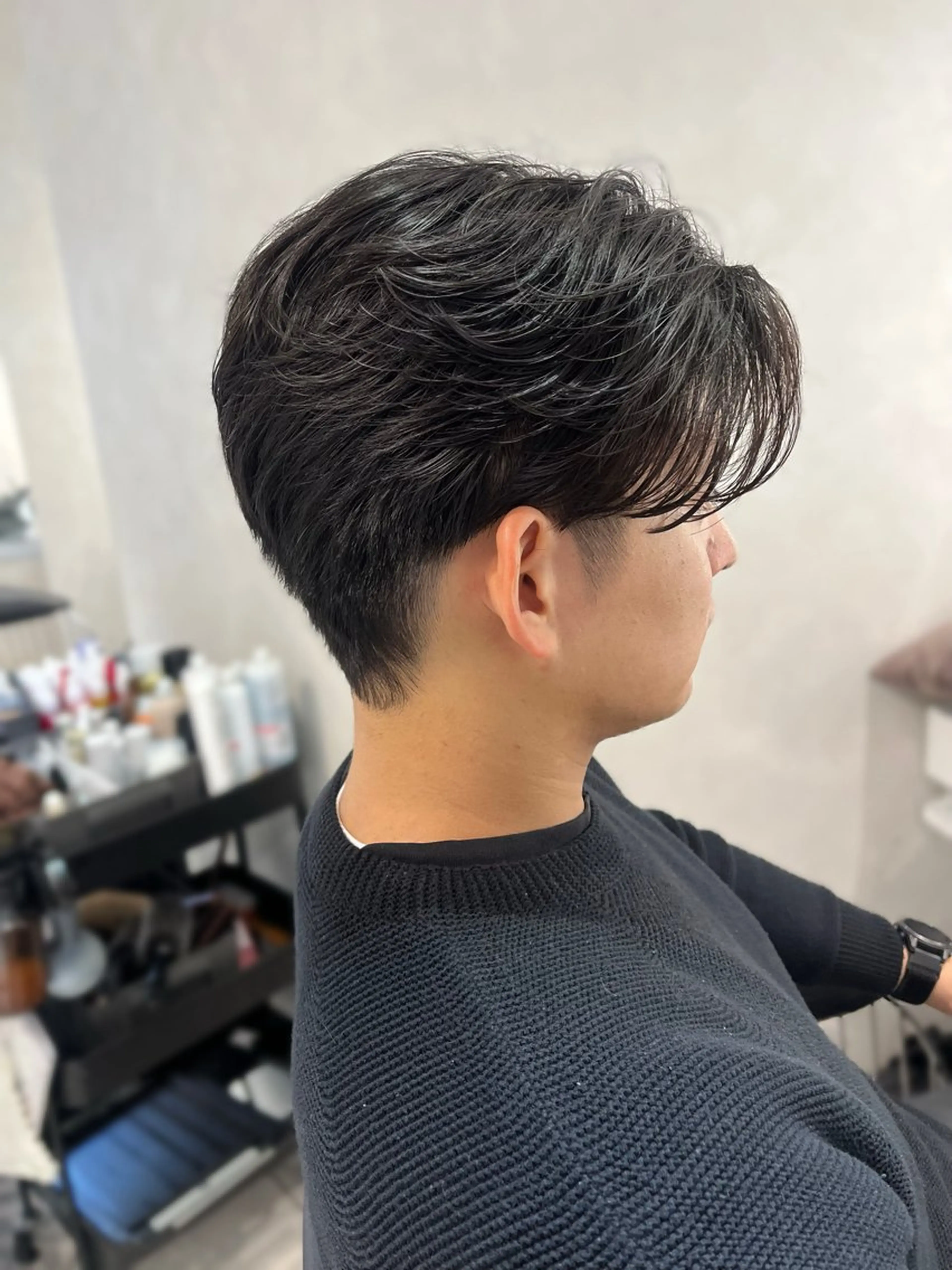 パーマ メンズ 韓国メンズ特化 ダウン・毛流れパーマのヘアスタイル