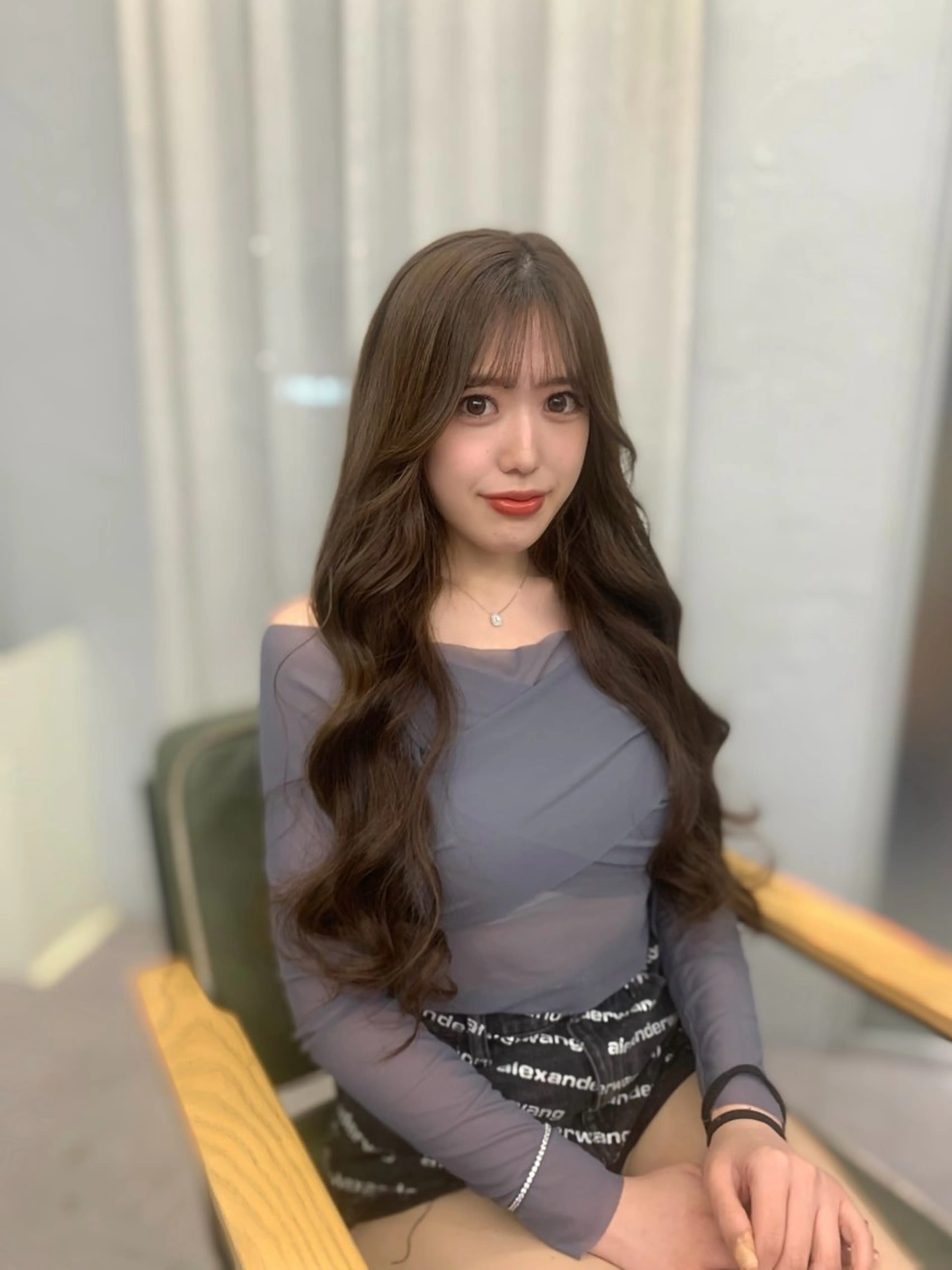 ロング カット ヘアカラー トリートメント shes茶屋町アリサ 🎀顔周り×韓国風のヘアスタイル