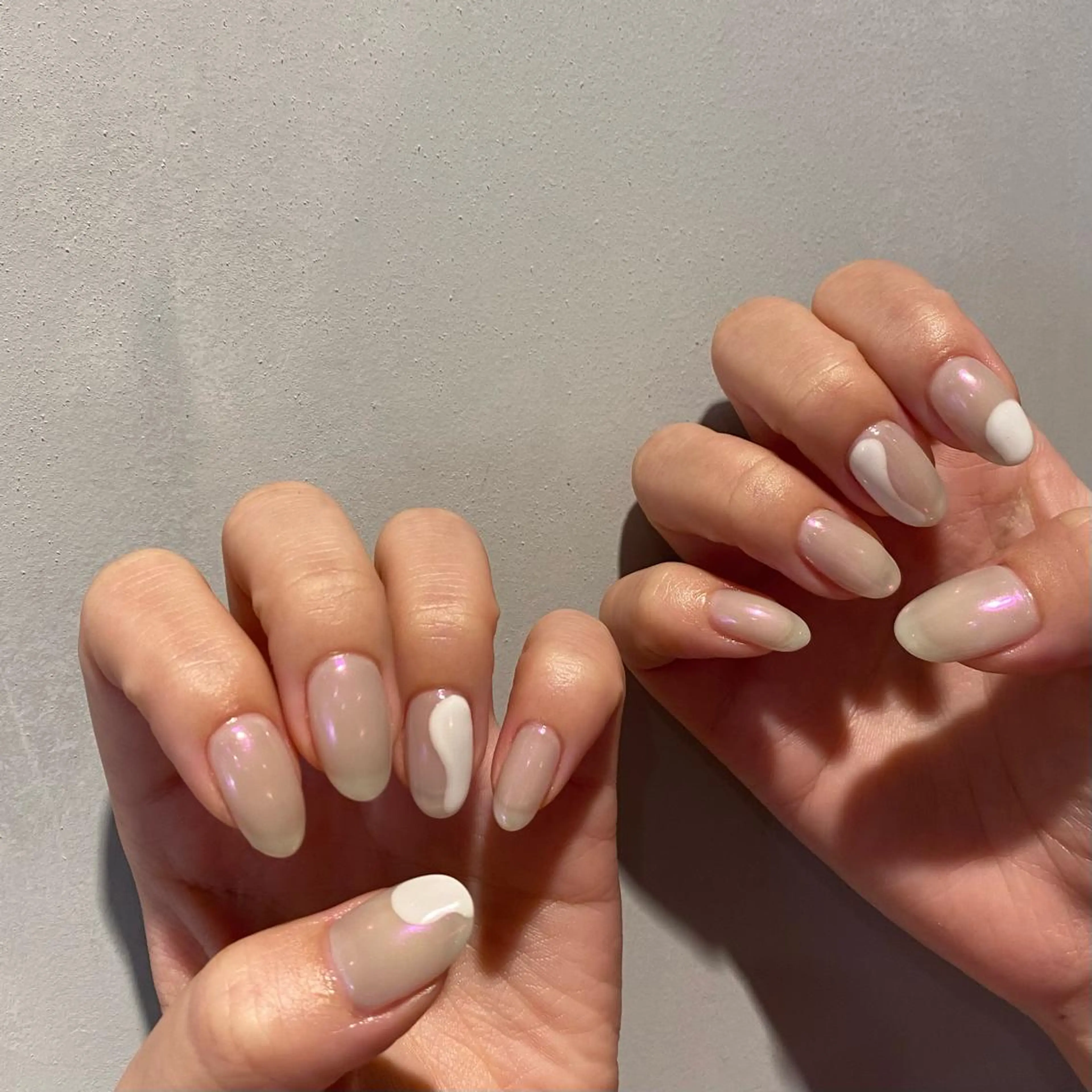 ネイル オーロラネイル ニュアンスネイル ハンドネイル RINO AMANE nailのネイルデザイン