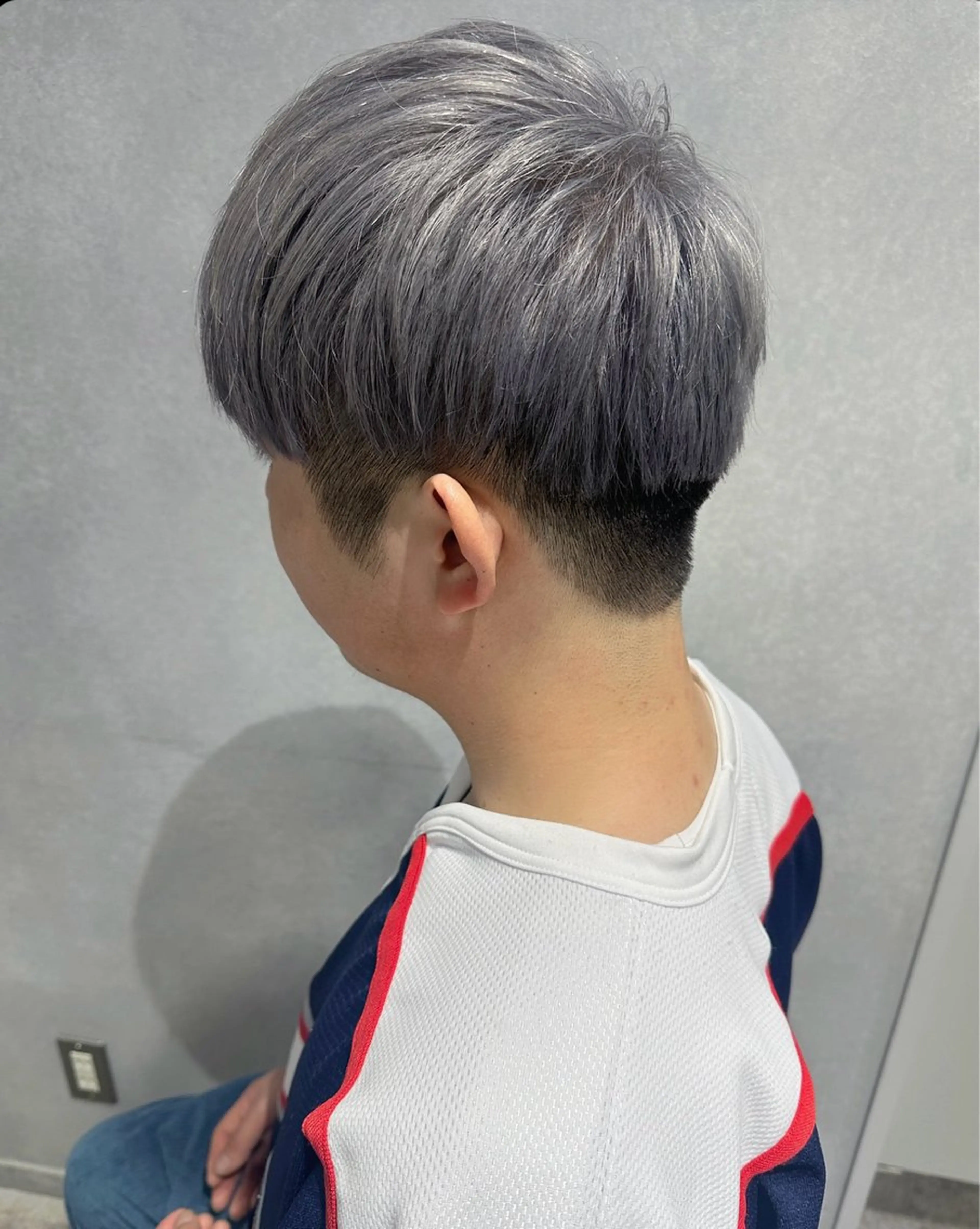 ショート カラー ブリーチ カット ヘアカラー 唐澤 千尋のヘアスタイル