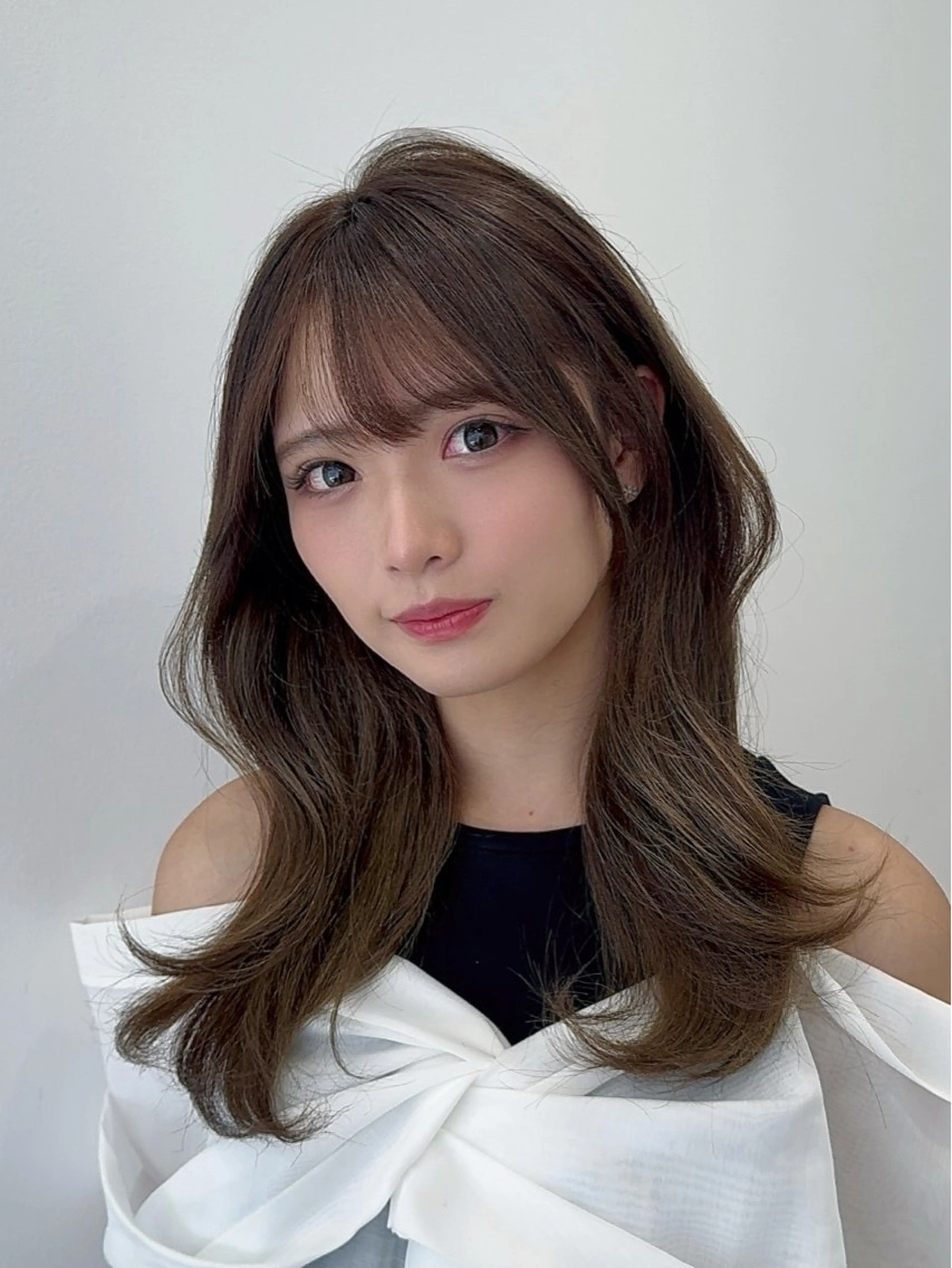 ミディアム カラー ヘアアレンジ カット ヘアカラー トリートメント 最小顔周り&レイヤー 特化/池袋/kokiのヘアスタイル