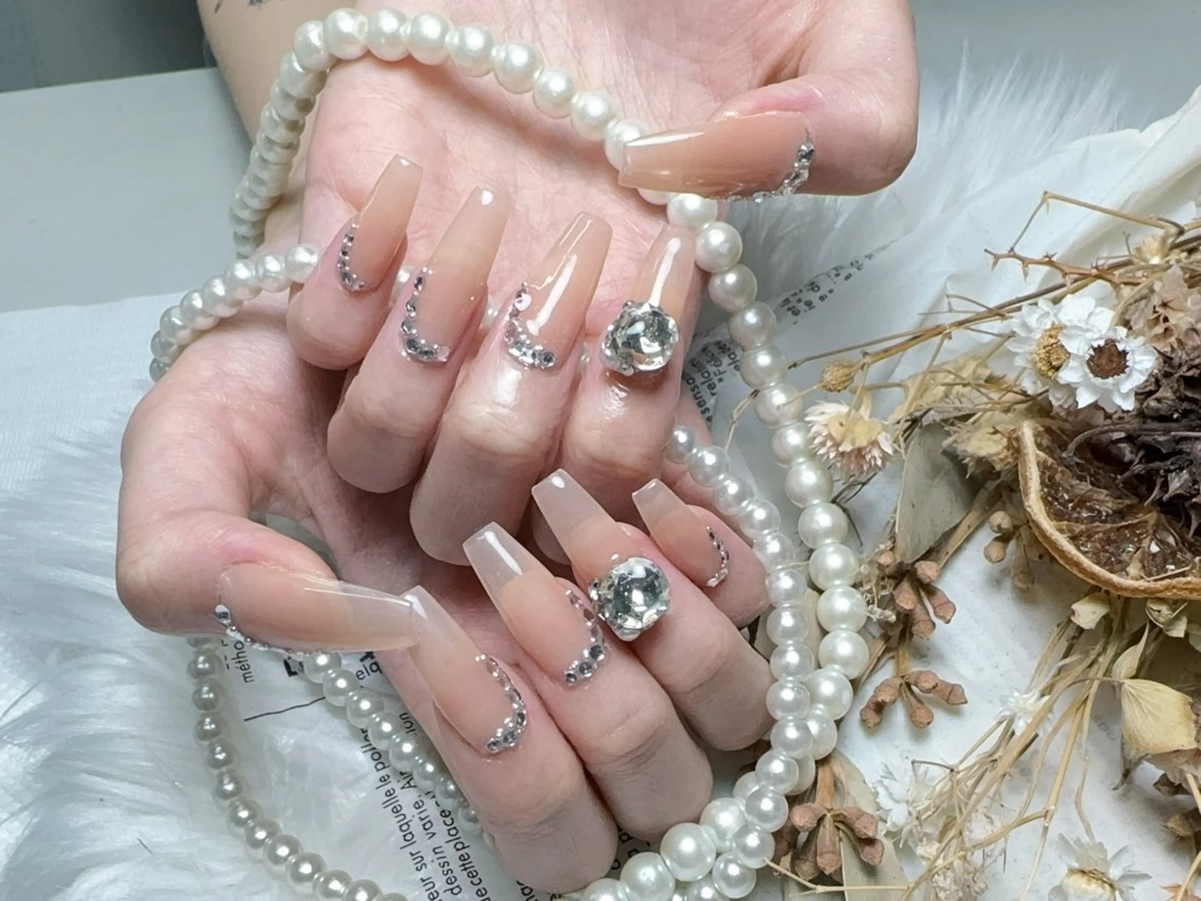 ネイル 長さ出し フレンチネイル ジェルネイル ガラスフレンチ 韓国ネイル ハンドネイル ハンドケア For U nail スカルプ専門店のネイルデザイン