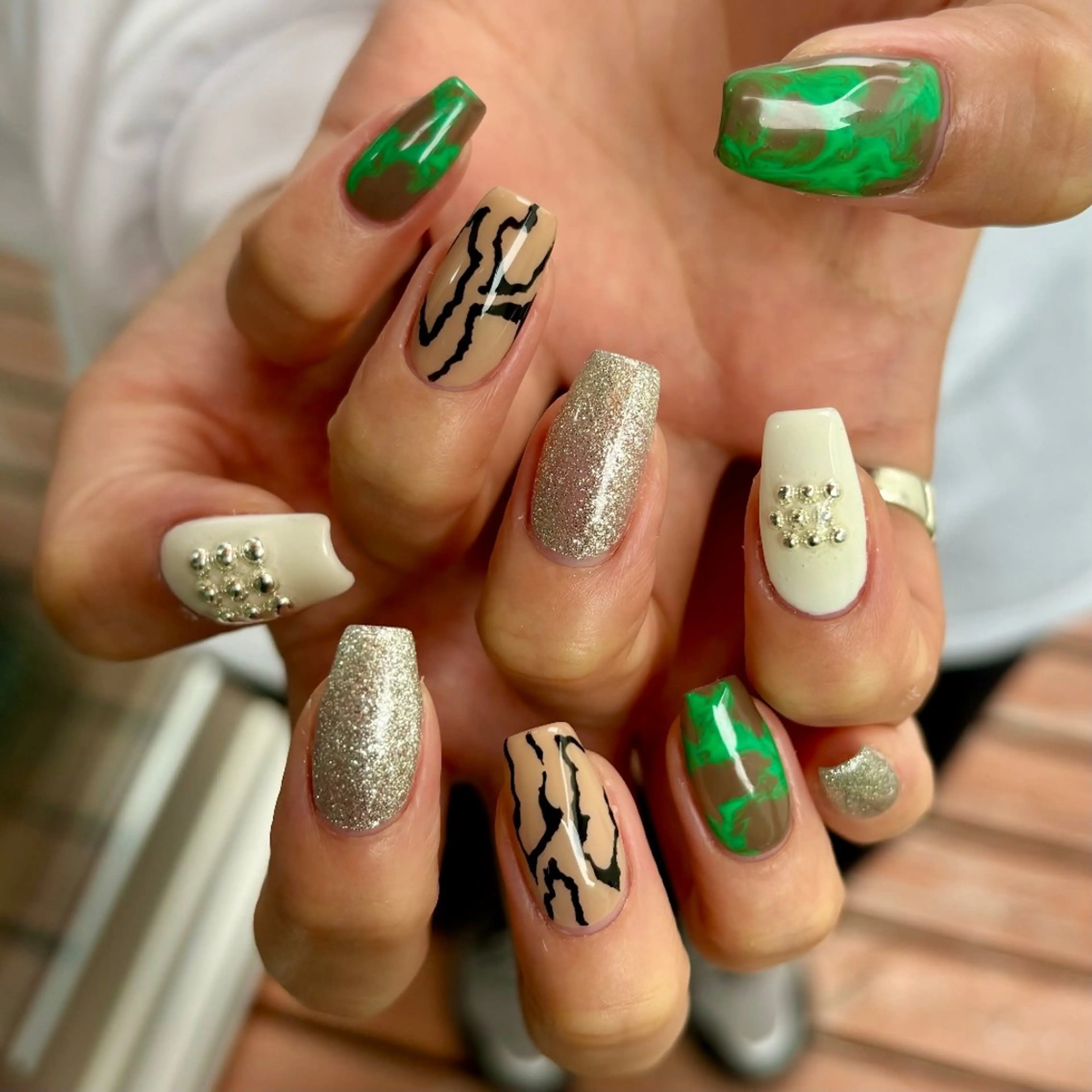 ネイル ハンドネイル Miley nailのネイルデザイン
