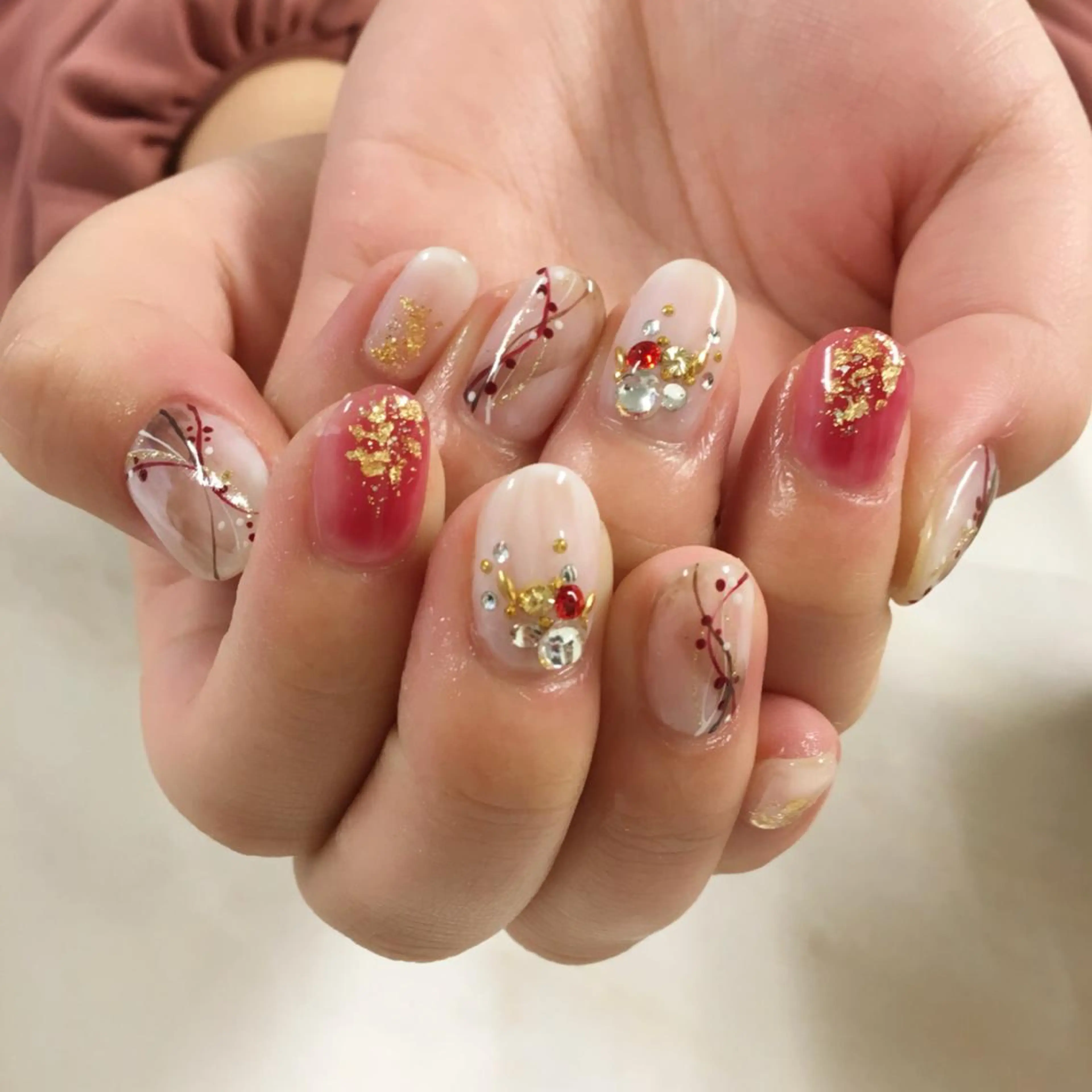 ネイル SHINE NAILのネイルデザイン