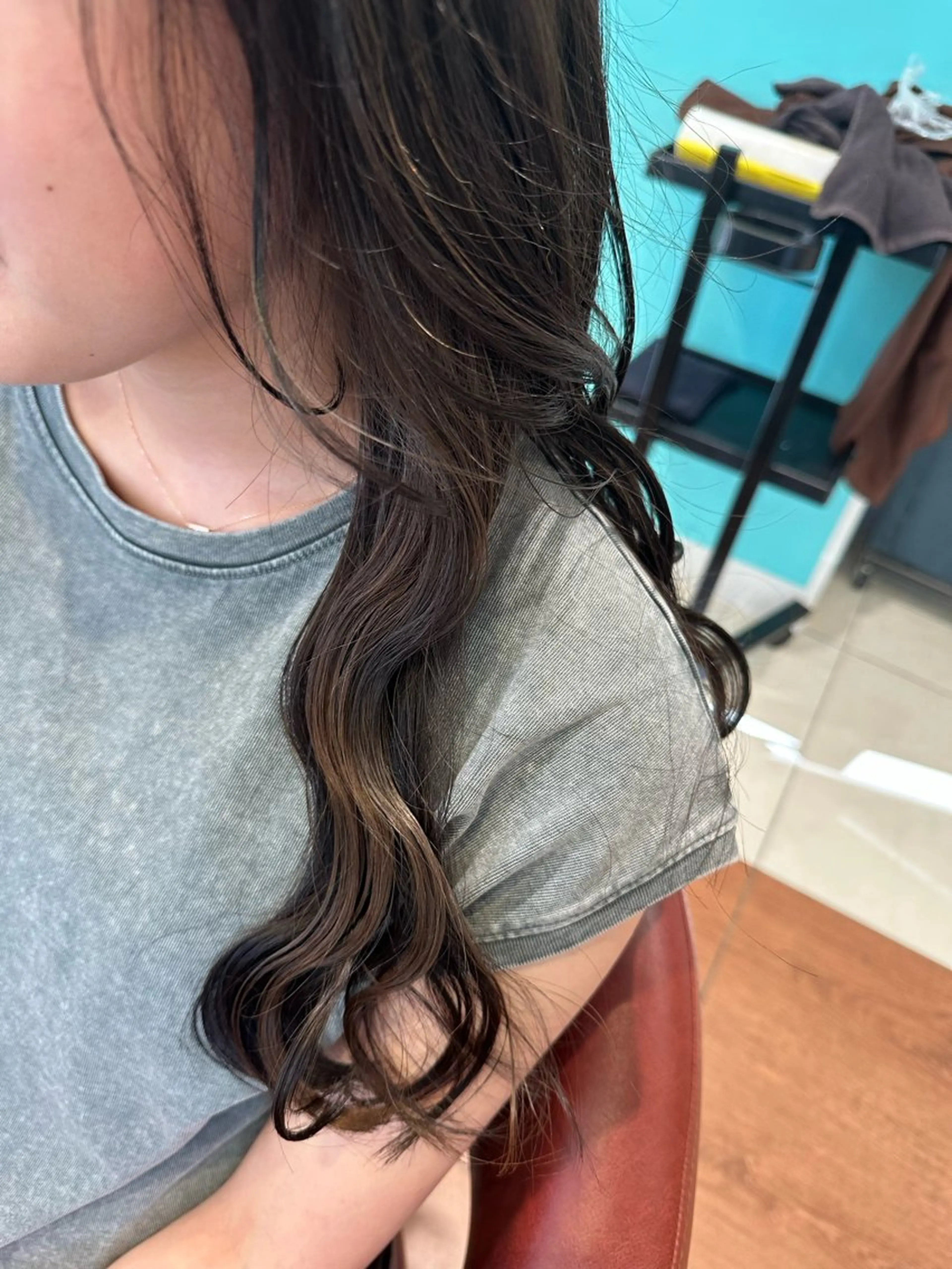 カラー ヘアアレンジ ヘアカラー 西方 歩乃佳のヘアスタイル