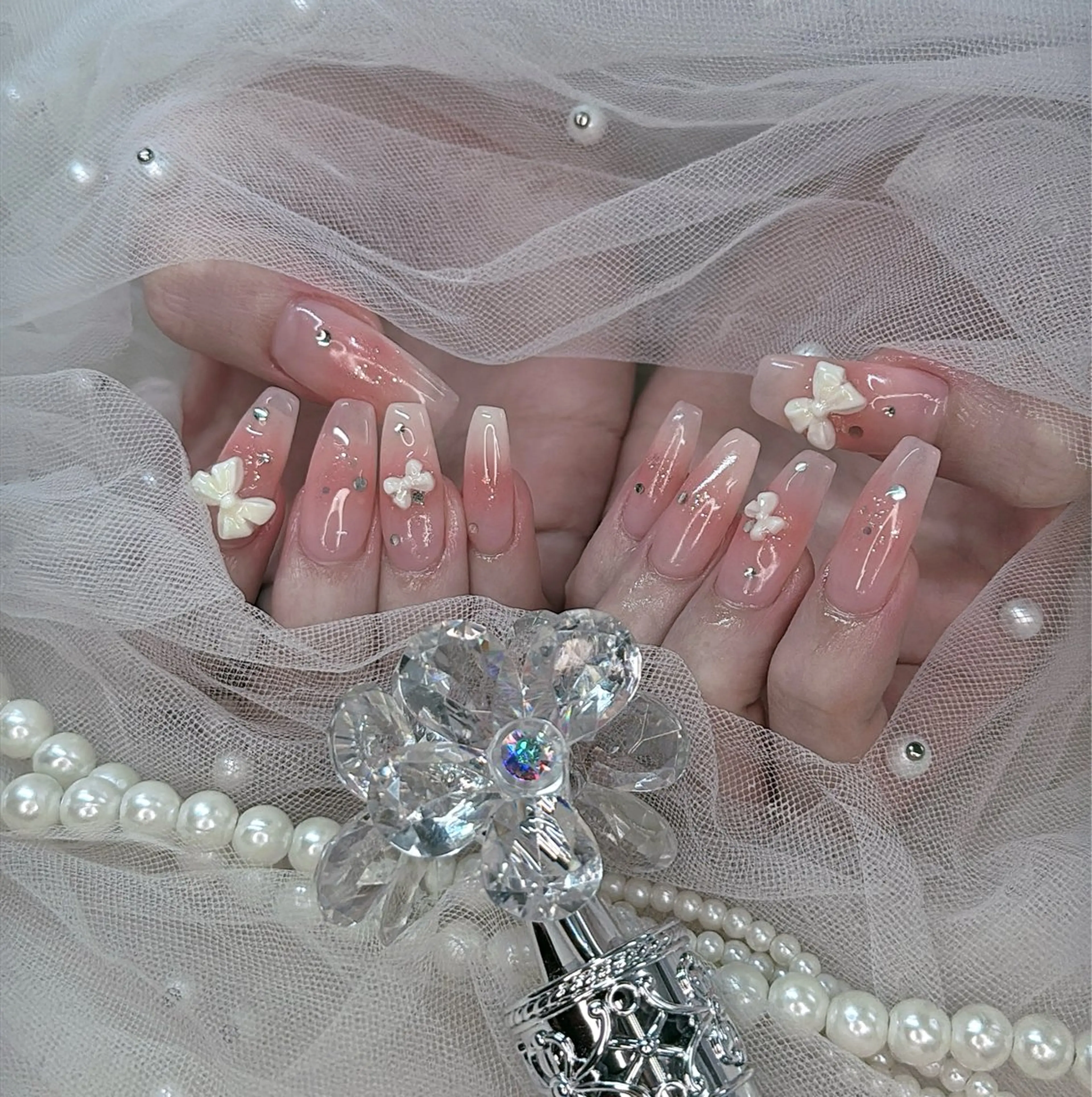 ネイル ハンドネイル ハンドケア Minéa nailのネイルデザイン
