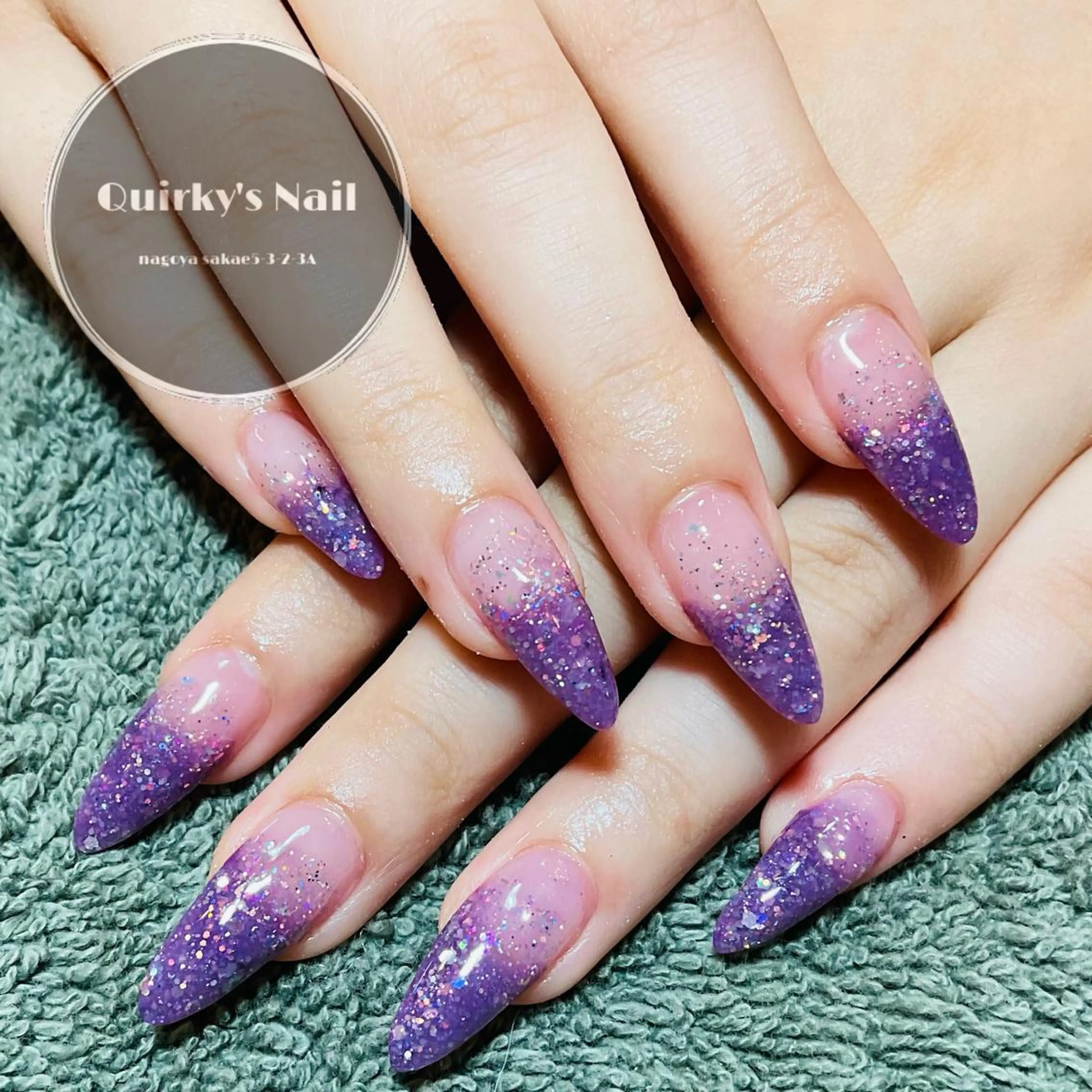 ネイル グラデーション ラメ(グリッター) ラメグラデーション パープル Quirky's Nail【栄店】のネイルデザイン