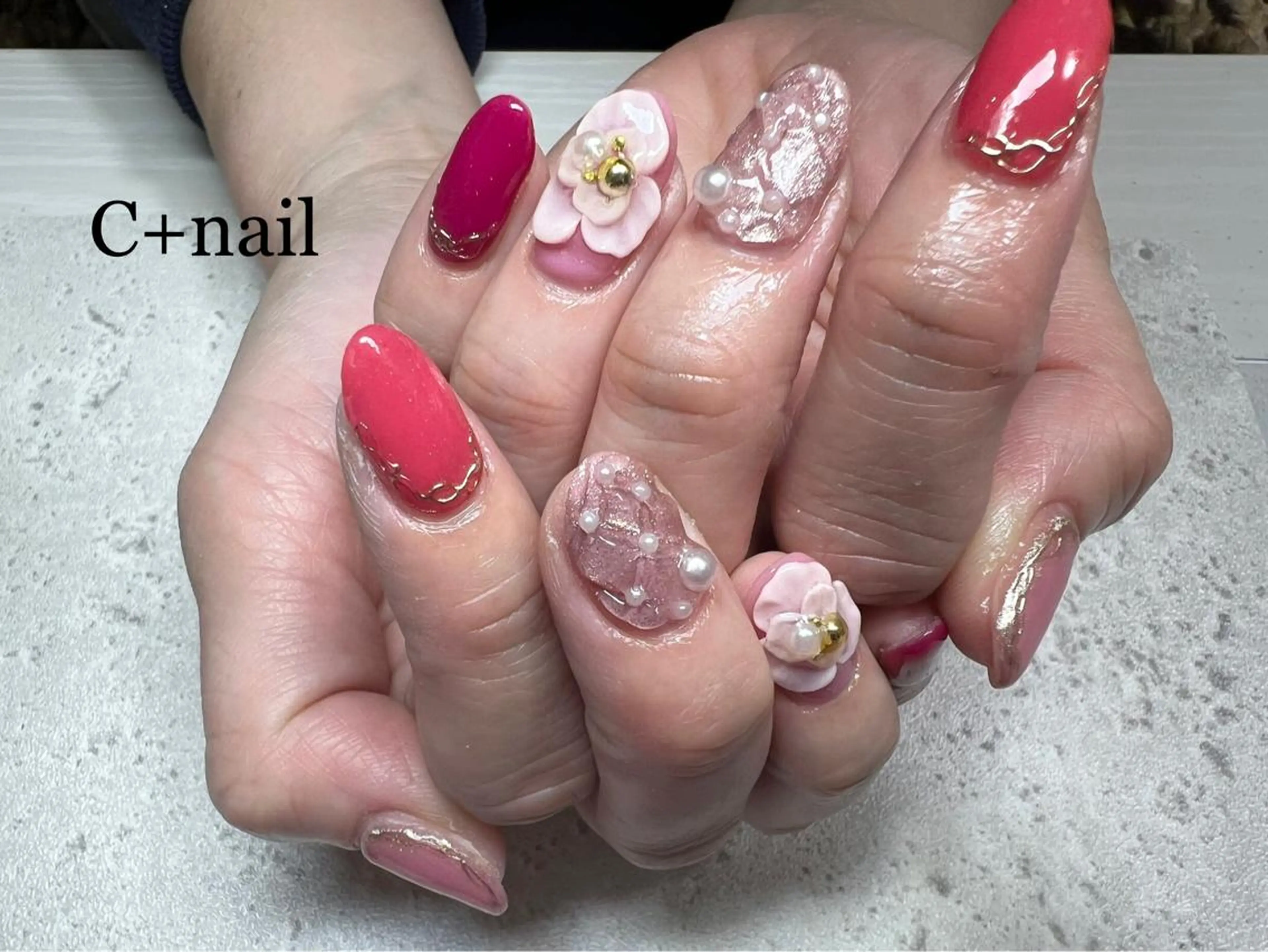 ネイル アートネイル フレンチネイル グラデーション キラキラネイル 韓国ネイル ハンドネイル ✴︎ C+nailのネイルデザイン