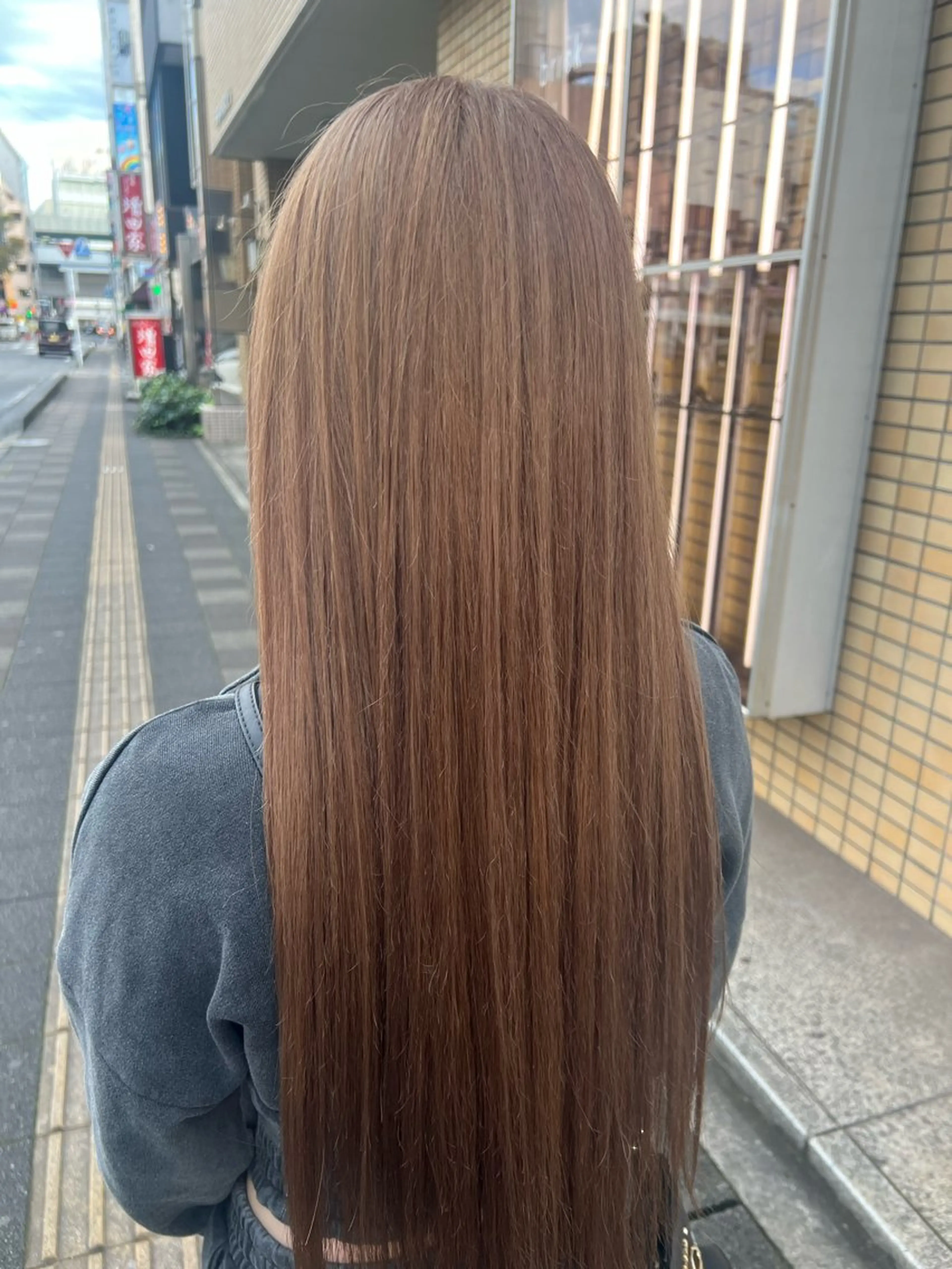 ロング カット ヘアカラー yuuna. 🪽のヘアスタイル