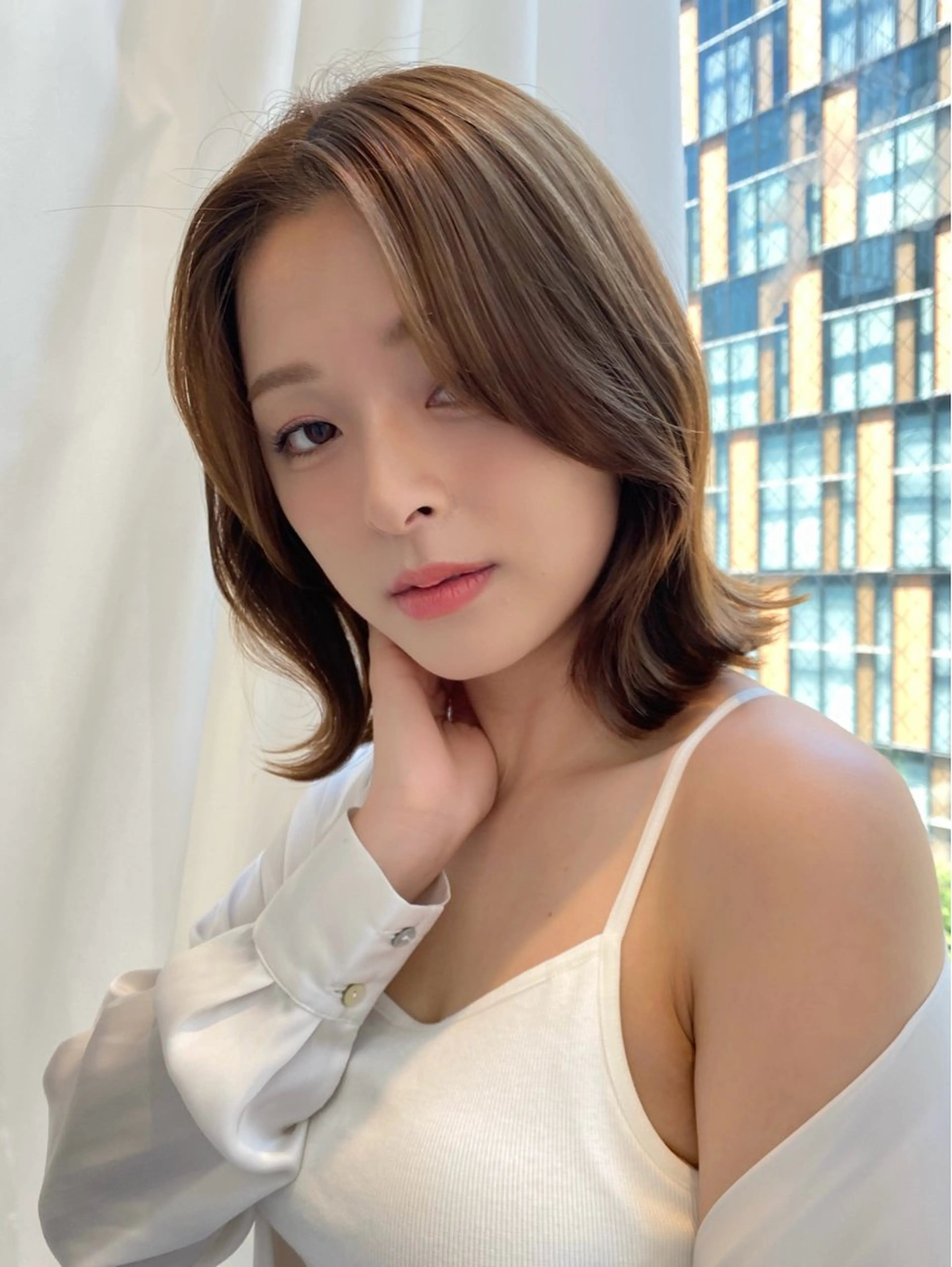 ミディアム カラー パーマ ヘアアレンジ カット ヘアカラー トリートメント ヘアセット 小野寺瑞希 /最小顔カットのヘアスタイル