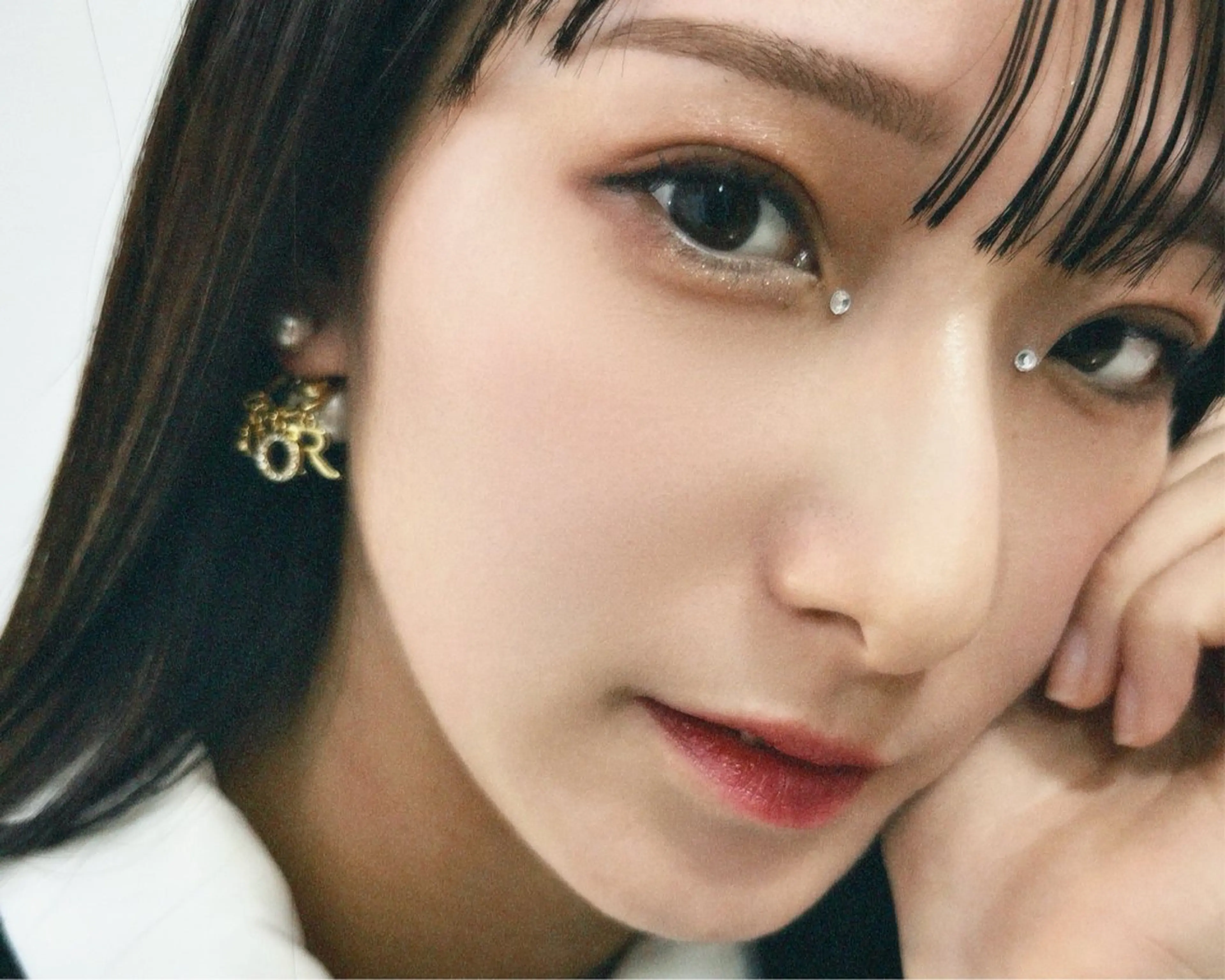 美眉スタイリング+お顔1箇所 (再来)¥6000の写真