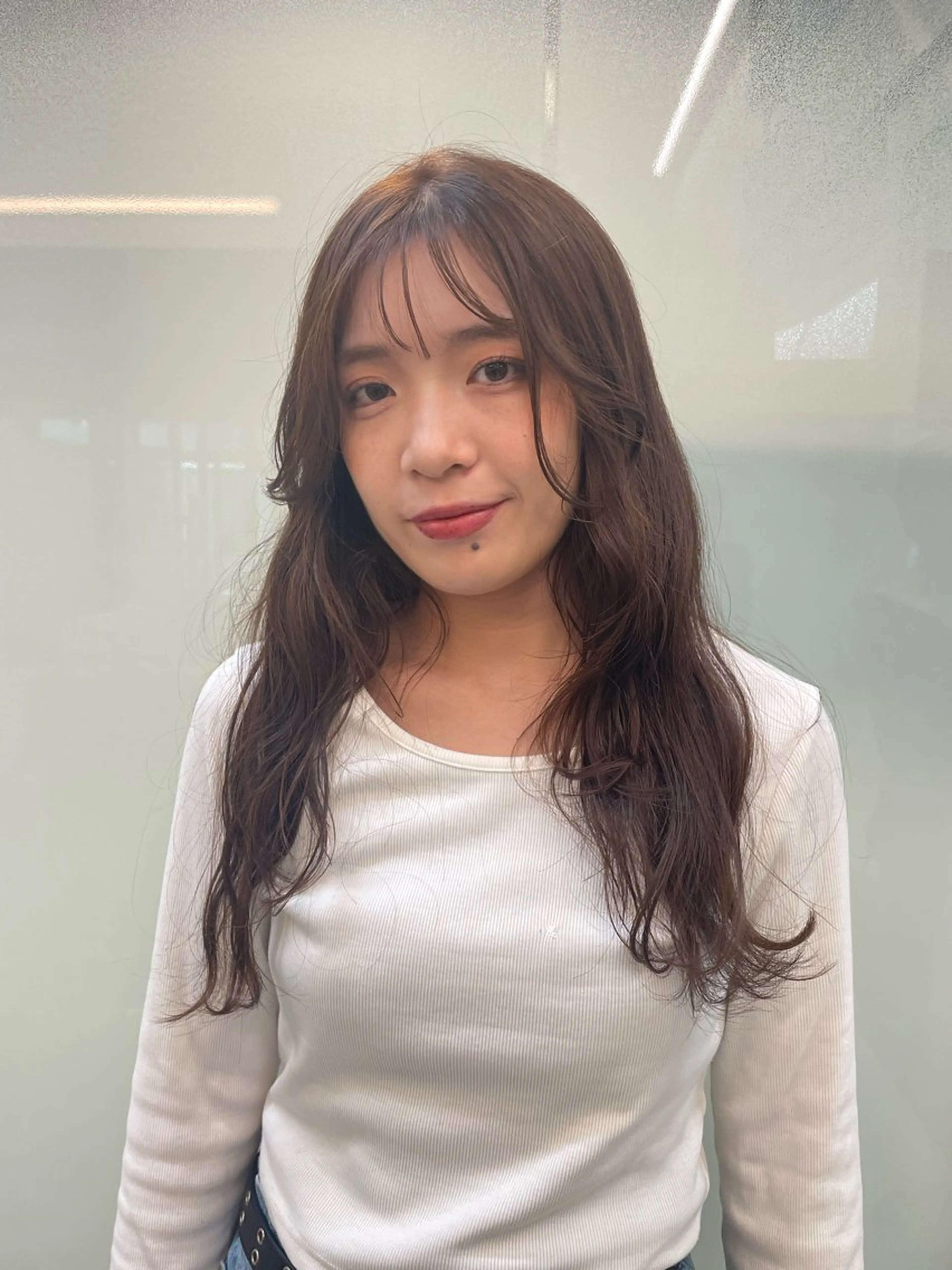 ロング ヘアカラー lift by mag所属・ユナ Jr.stylistのヘアスタイル