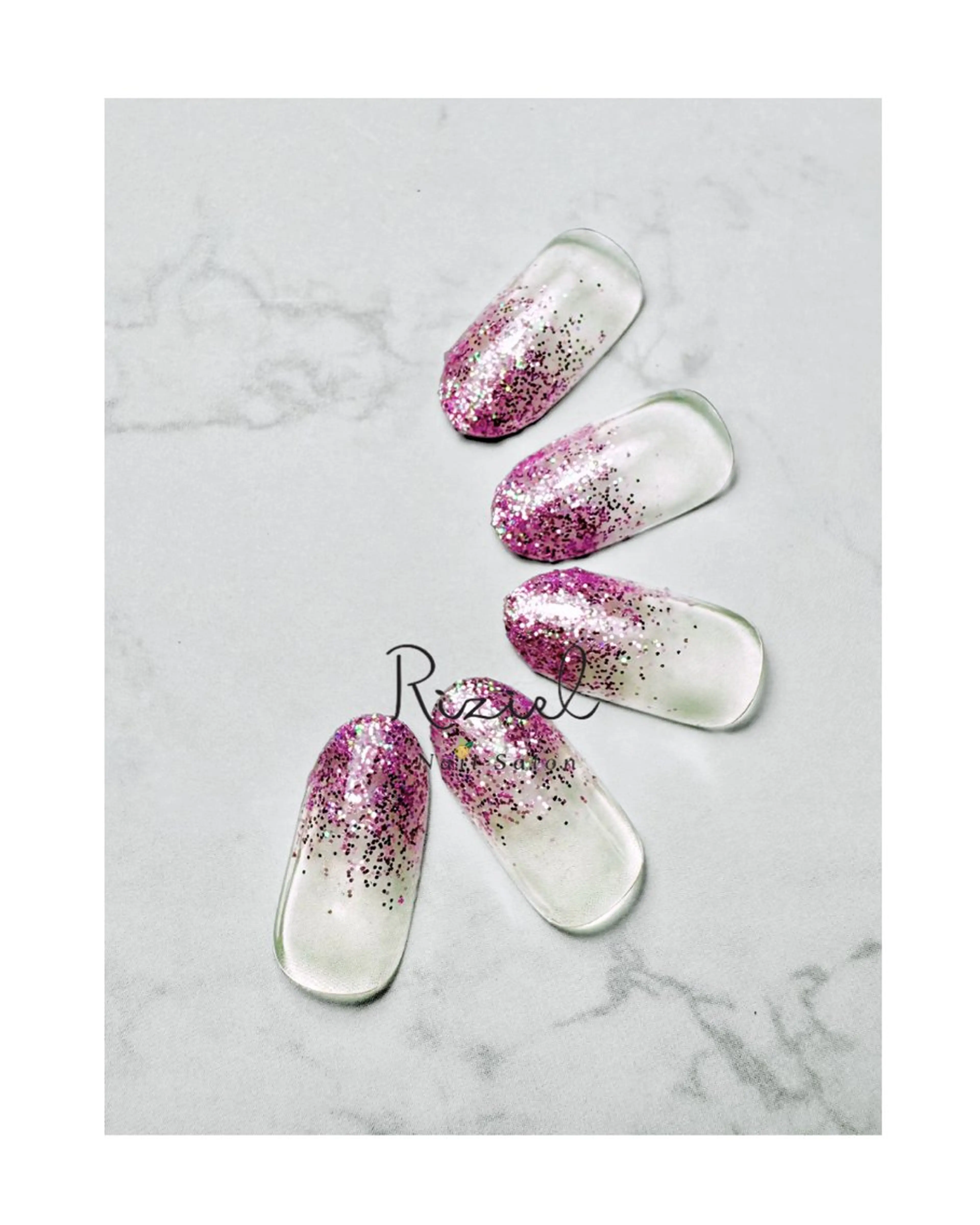 ネイル Riziel 💅のネイルデザイン
