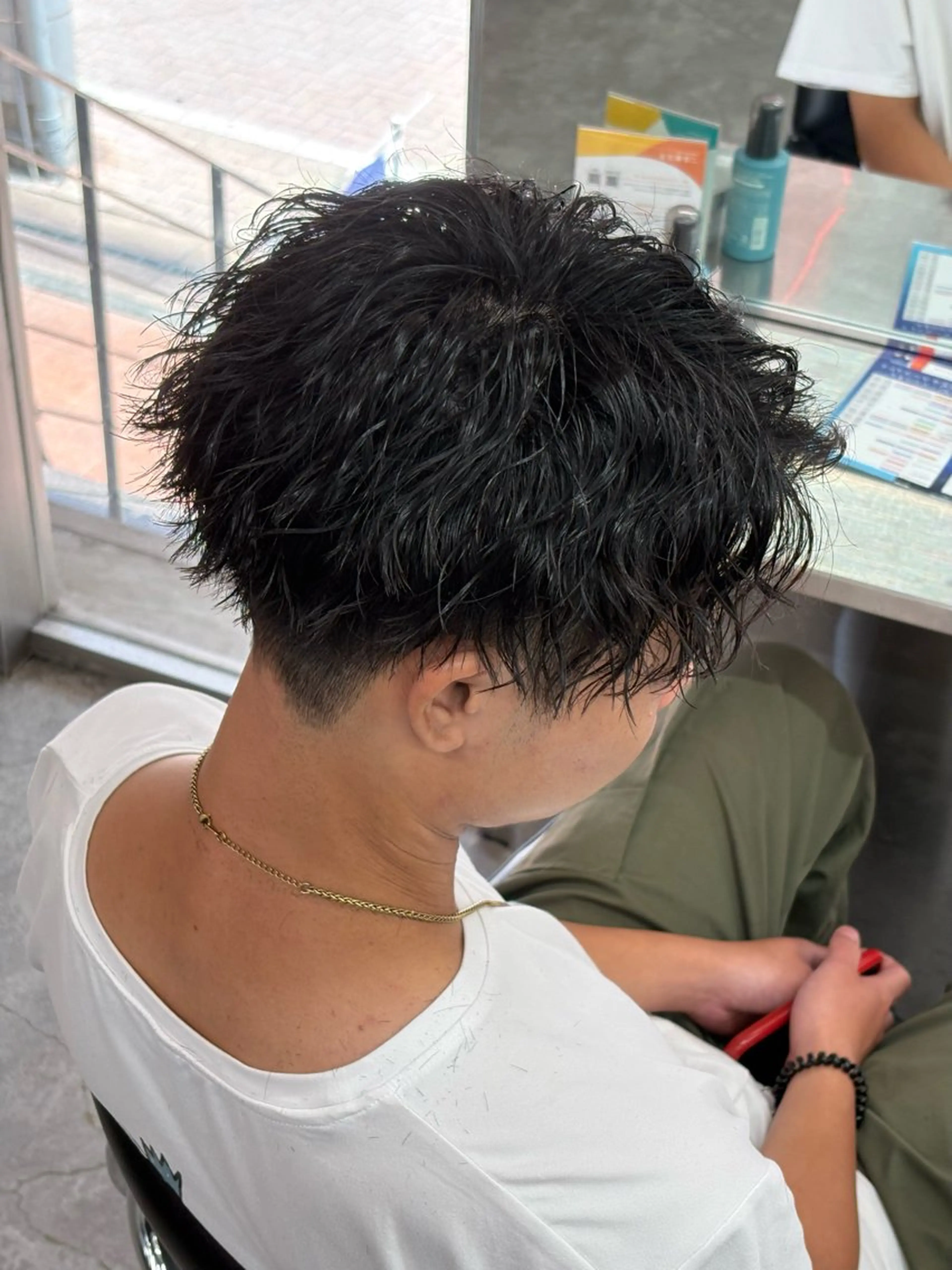 ミディアム カラー パーマ メンズ カット パーマ トリートメント ヘアセット メンズパーマ特化 🔥韓国ヘア職人🔥のヘアスタイル