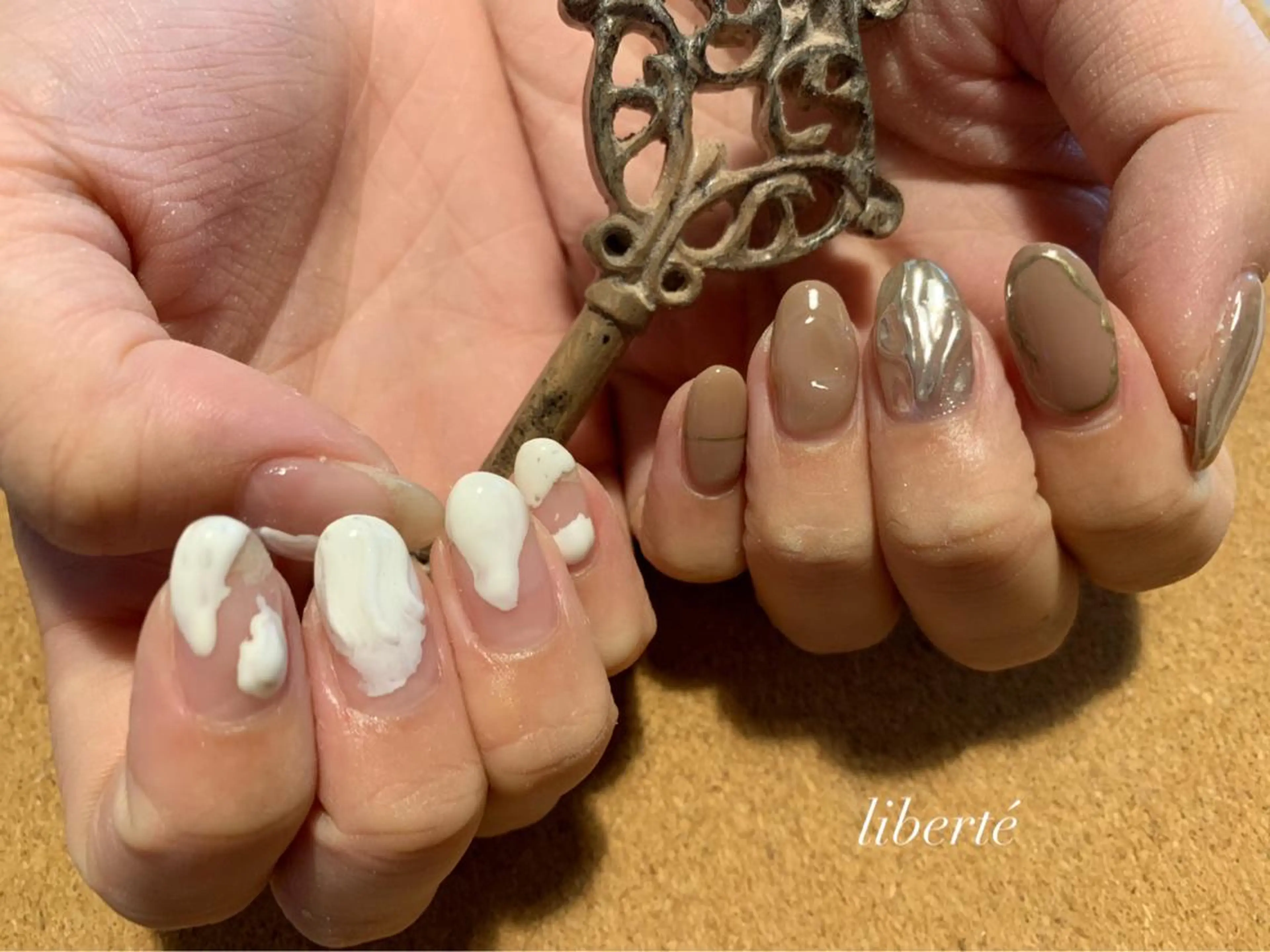 ネイル liberté (リベルテ)のネイルデザイン