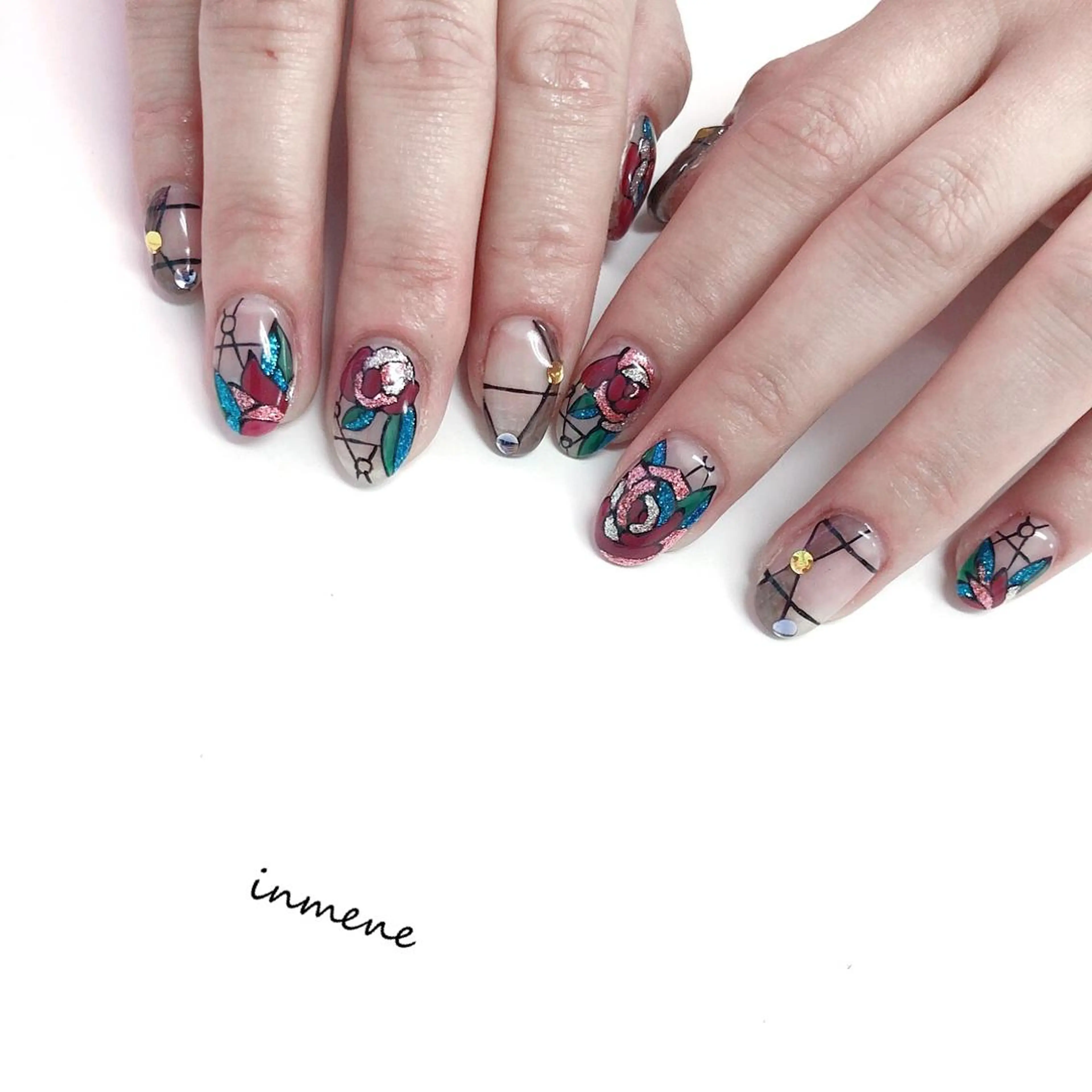 ネイル ハンドネイル IN MENE所属・IN MENEのネイルデザイン