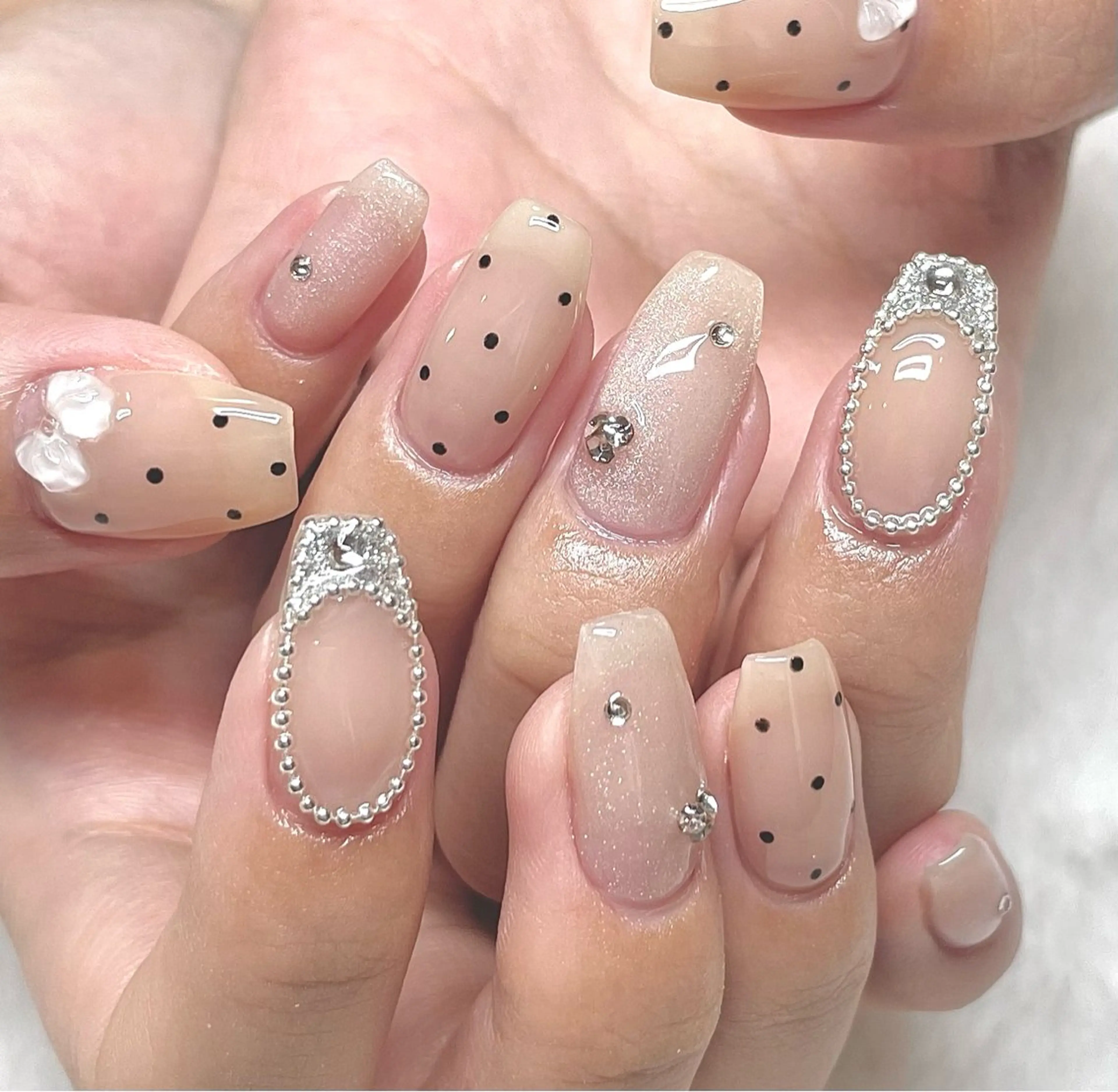 ネイル ChouChou NAIL SALON所属・サキ ChouChouのネイルデザイン