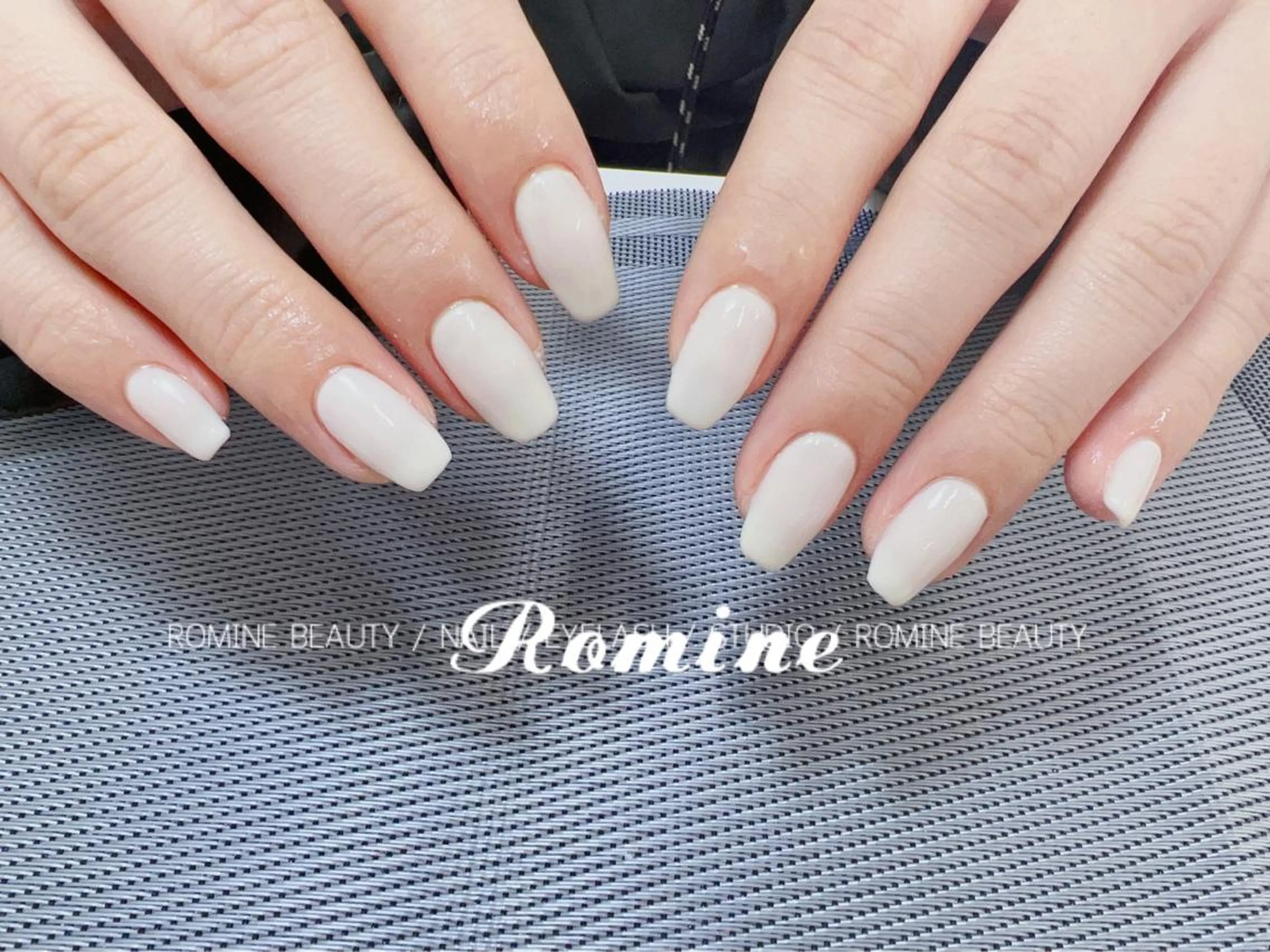 ネイル ハンドネイル Romine アイラッシュ&ネイルのマツエク・マツパデザイン