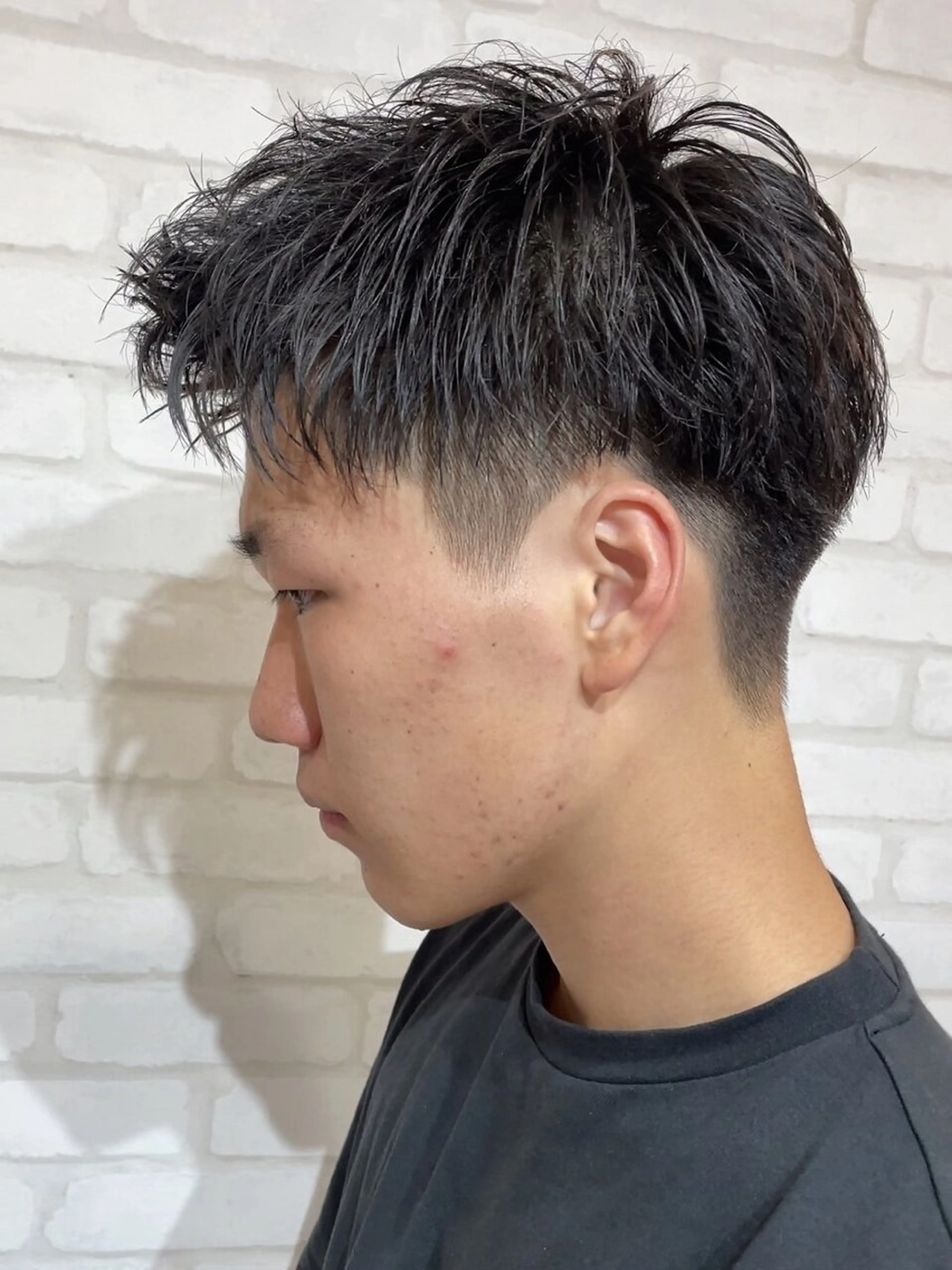 ショート メンズ アップバング メンズショート ショートヘア 【店長】メンズ職人 短髪　ハイトーン🔥のヘアスタイル