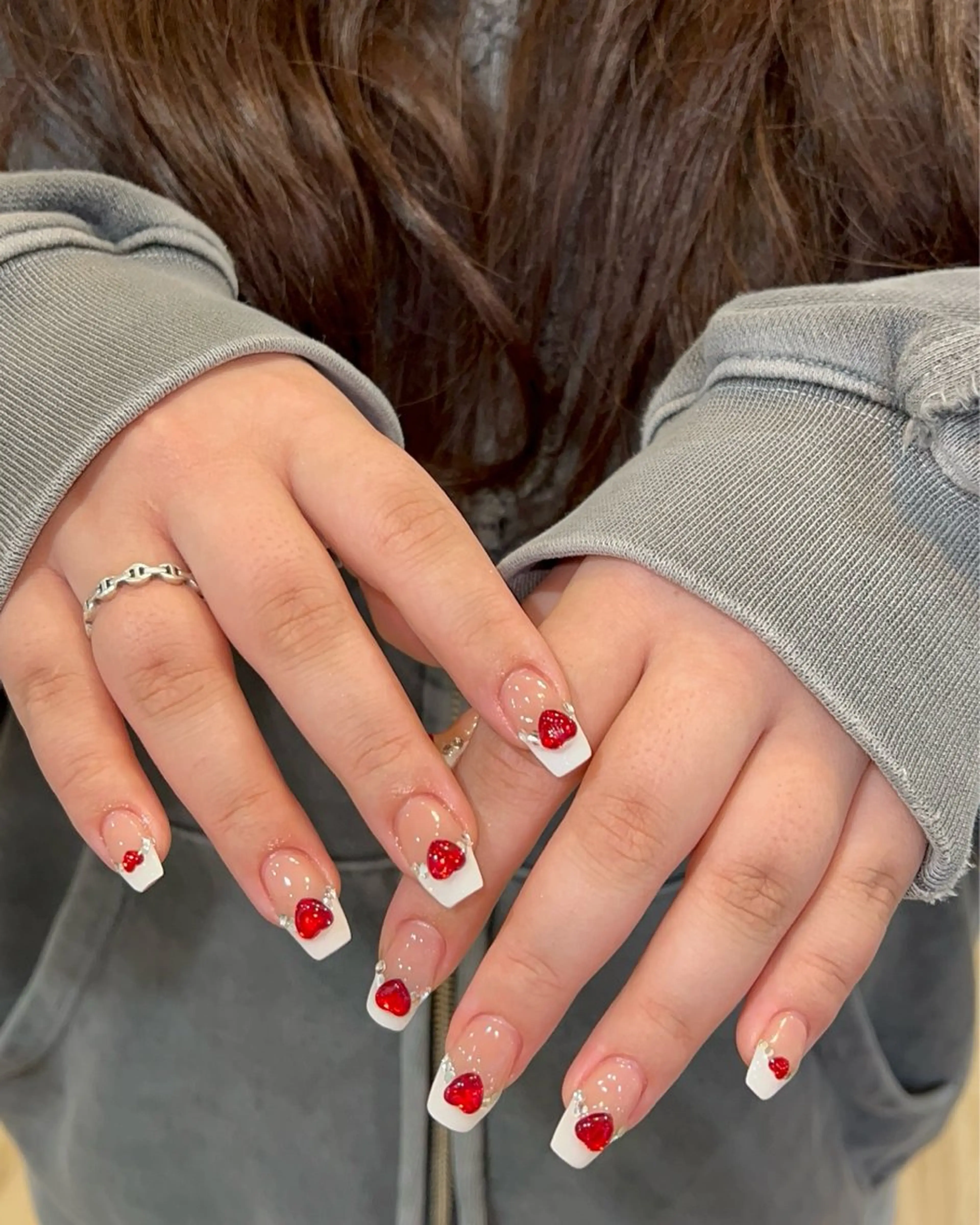 ネイル ハンドネイル フットネイル ハンドケア Nes.Nail所属・Miyagi Asamiのネイルデザイン