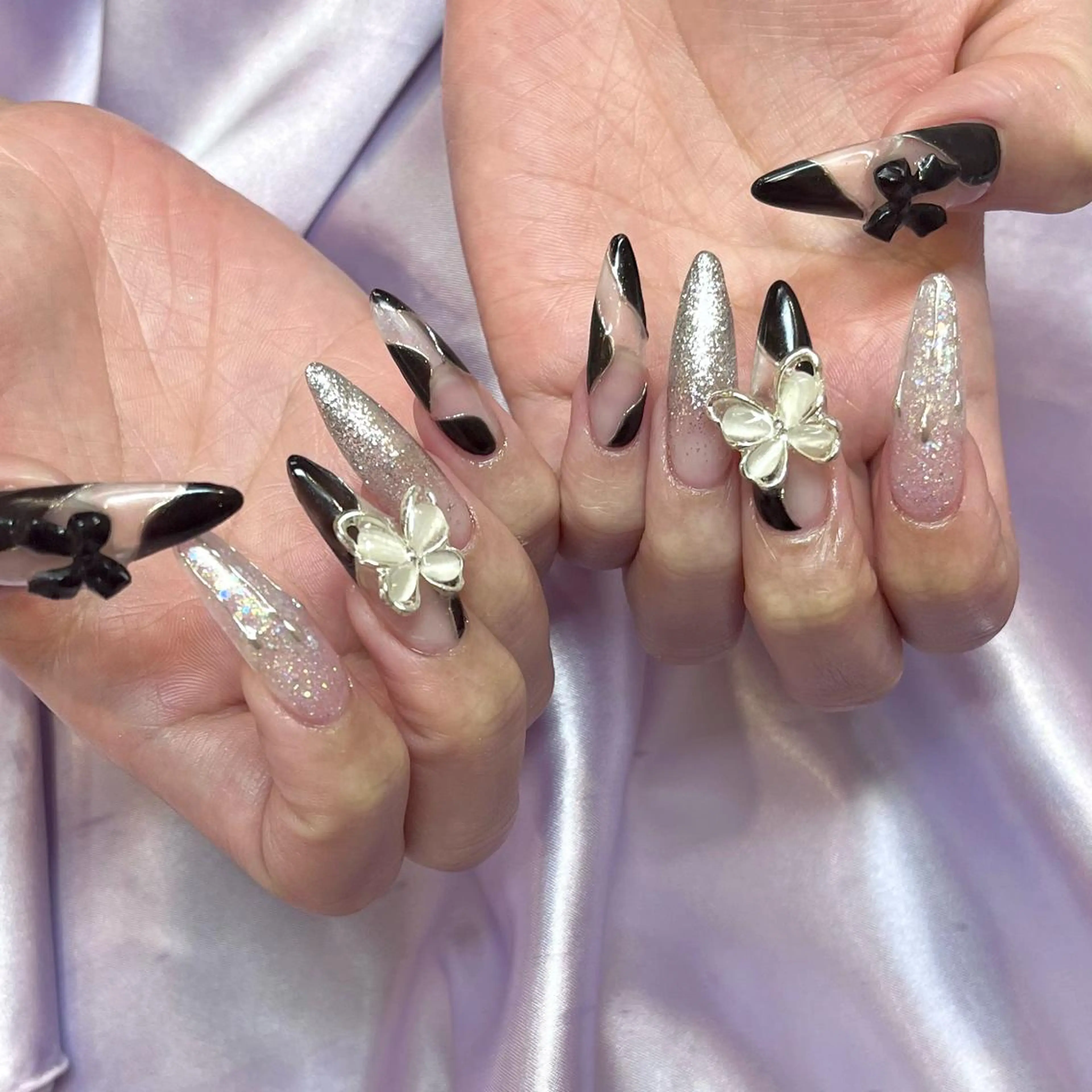 ネイル フレンチネイル グラデーション キラキラネイル 韓国ネイル リボン ハンドネイル para ☀︎ sol by BECK所属・Para Sol nail　Maoのネイルデザイン