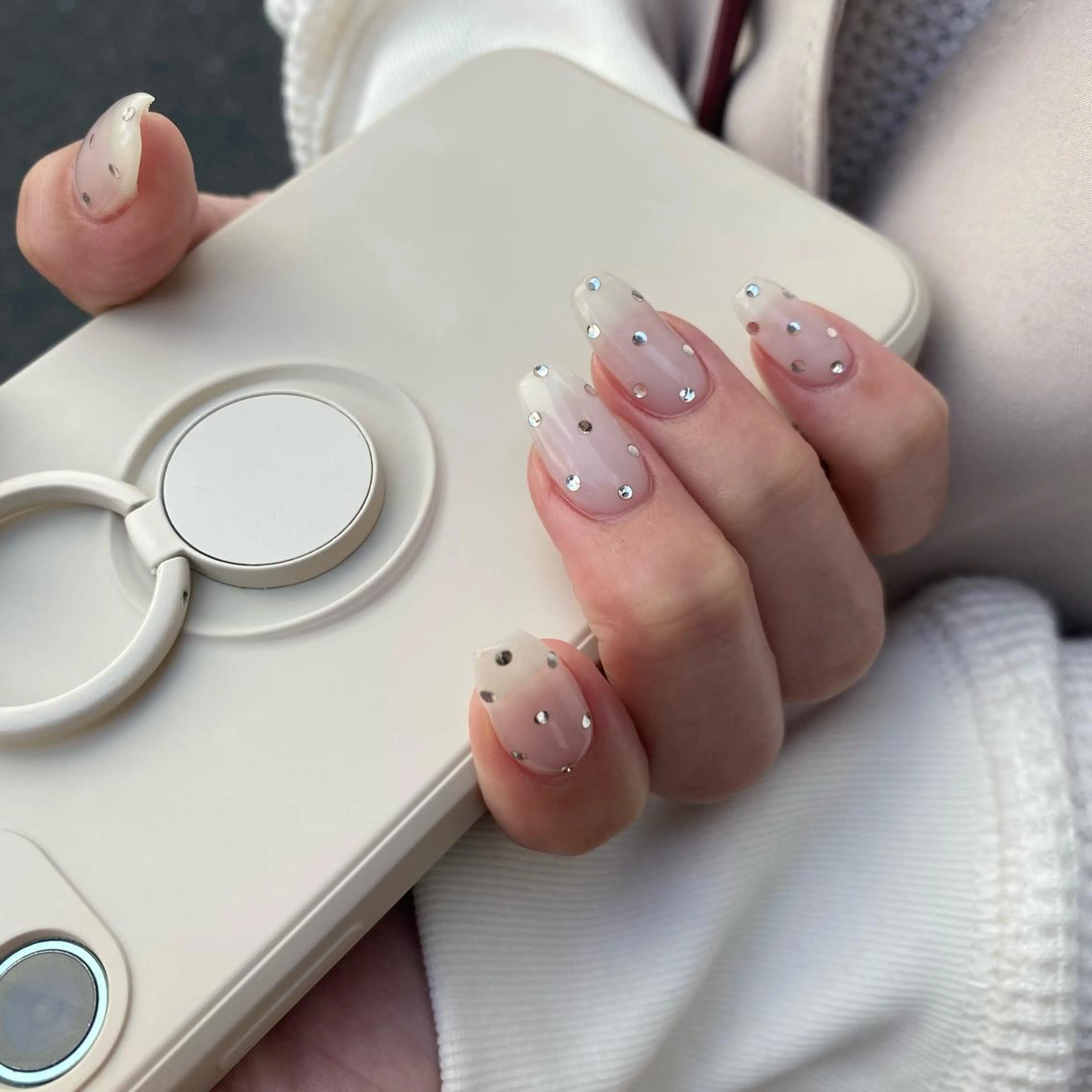 ネイル ストーンネイル ハンドネイル nail salon etoleのネイルデザイン