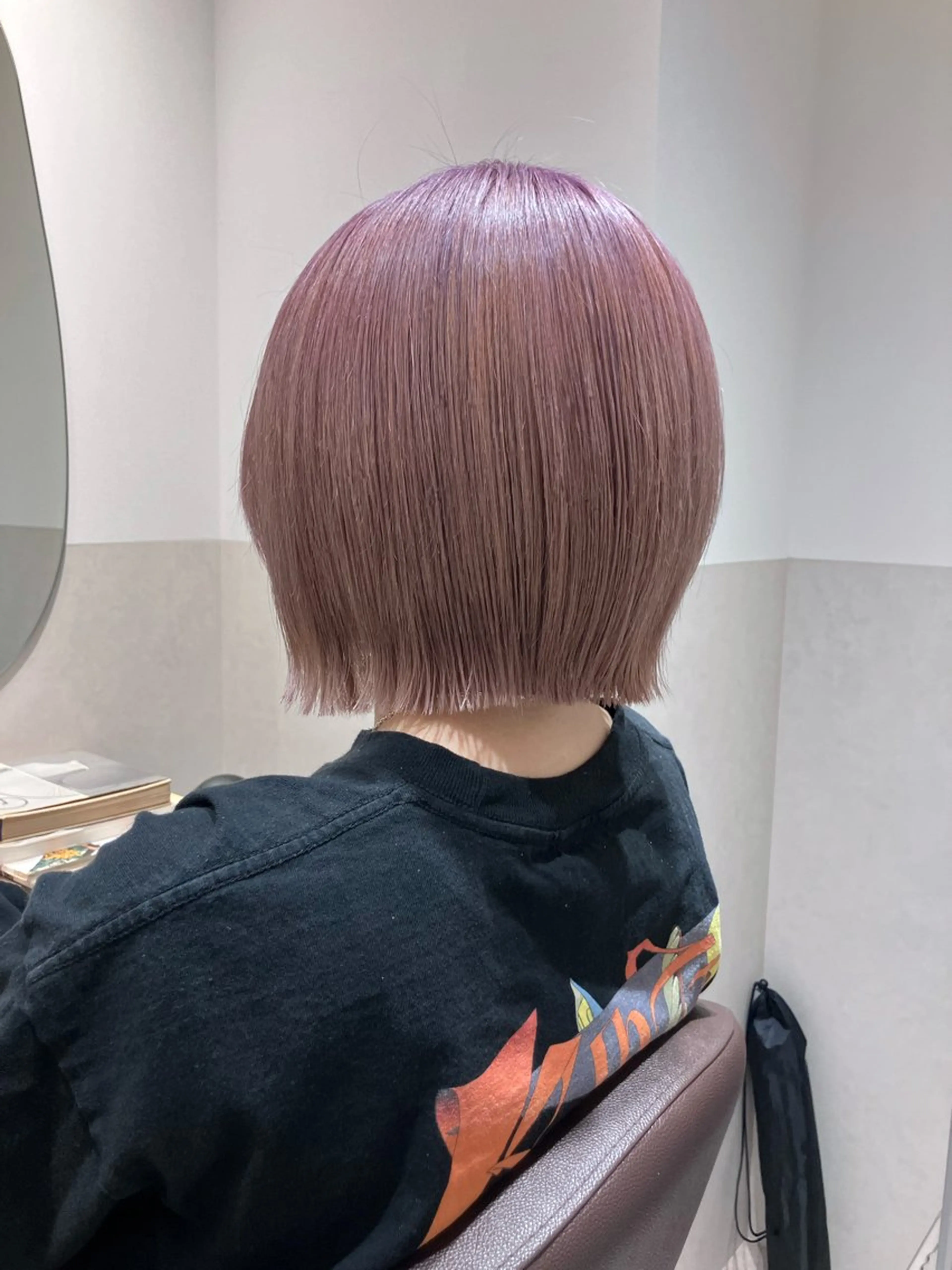 ショート カラー 切りっぱなしボブ ブリーチ ピンクカラー ボブ SALOWIN本山所属・SALOWIN本山 イレンのヘアスタイル