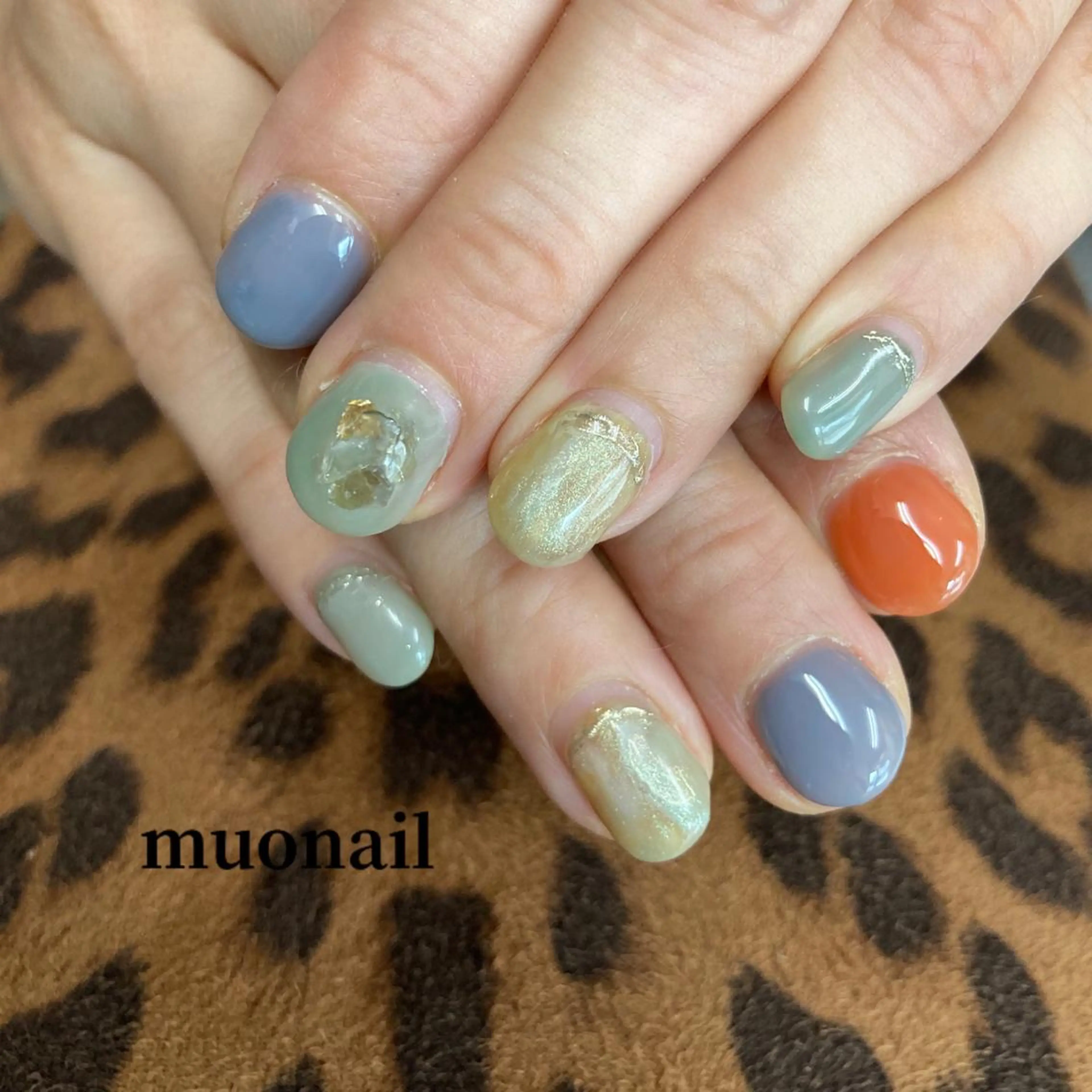 ネイル ハロウィン ニュアンスネイル Sand by muoのネイルデザイン