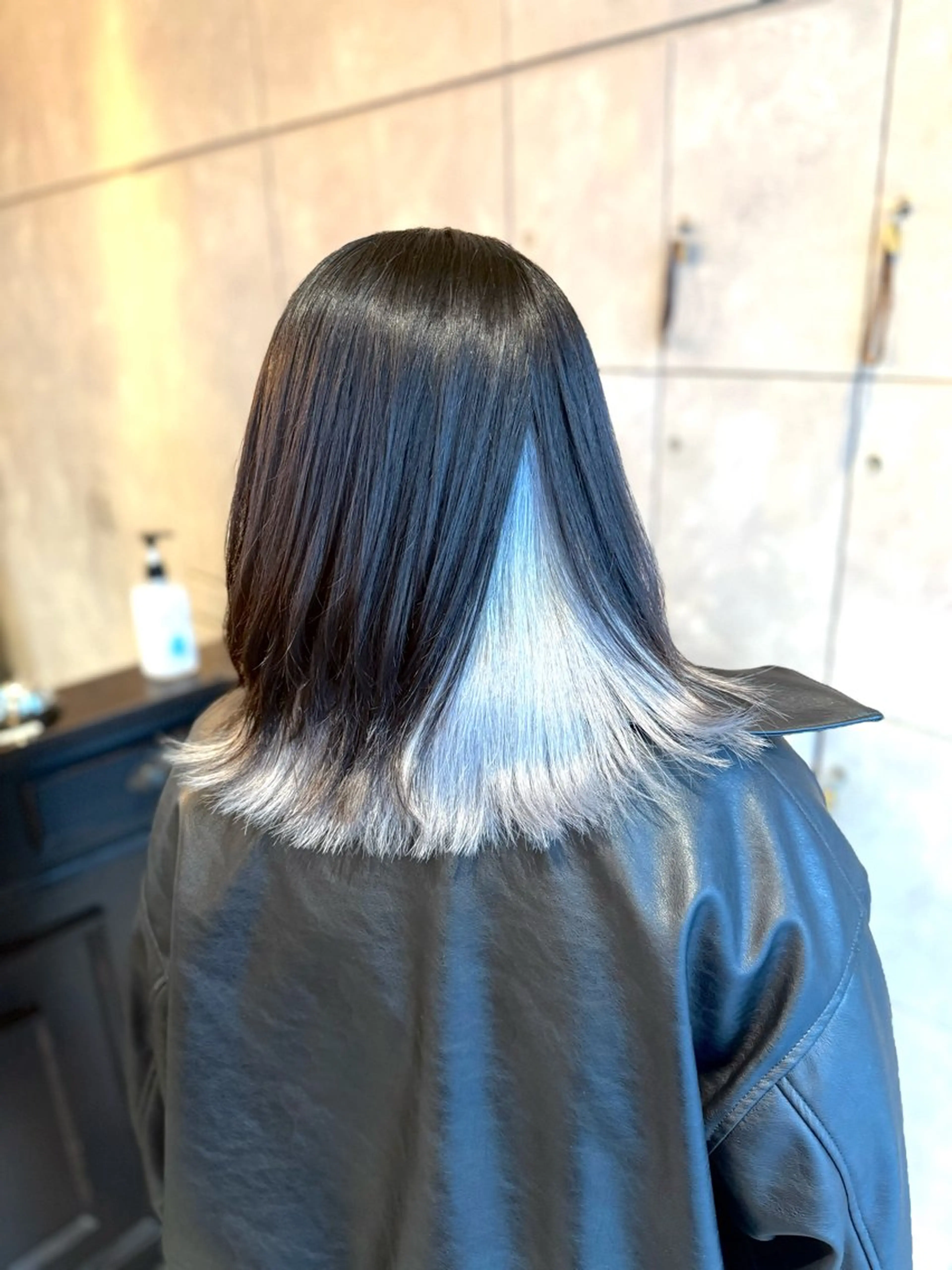 ミディアム カラー Lani5710所属・🎀ハイトーン・艶 カラー HANA🎀のヘアスタイル