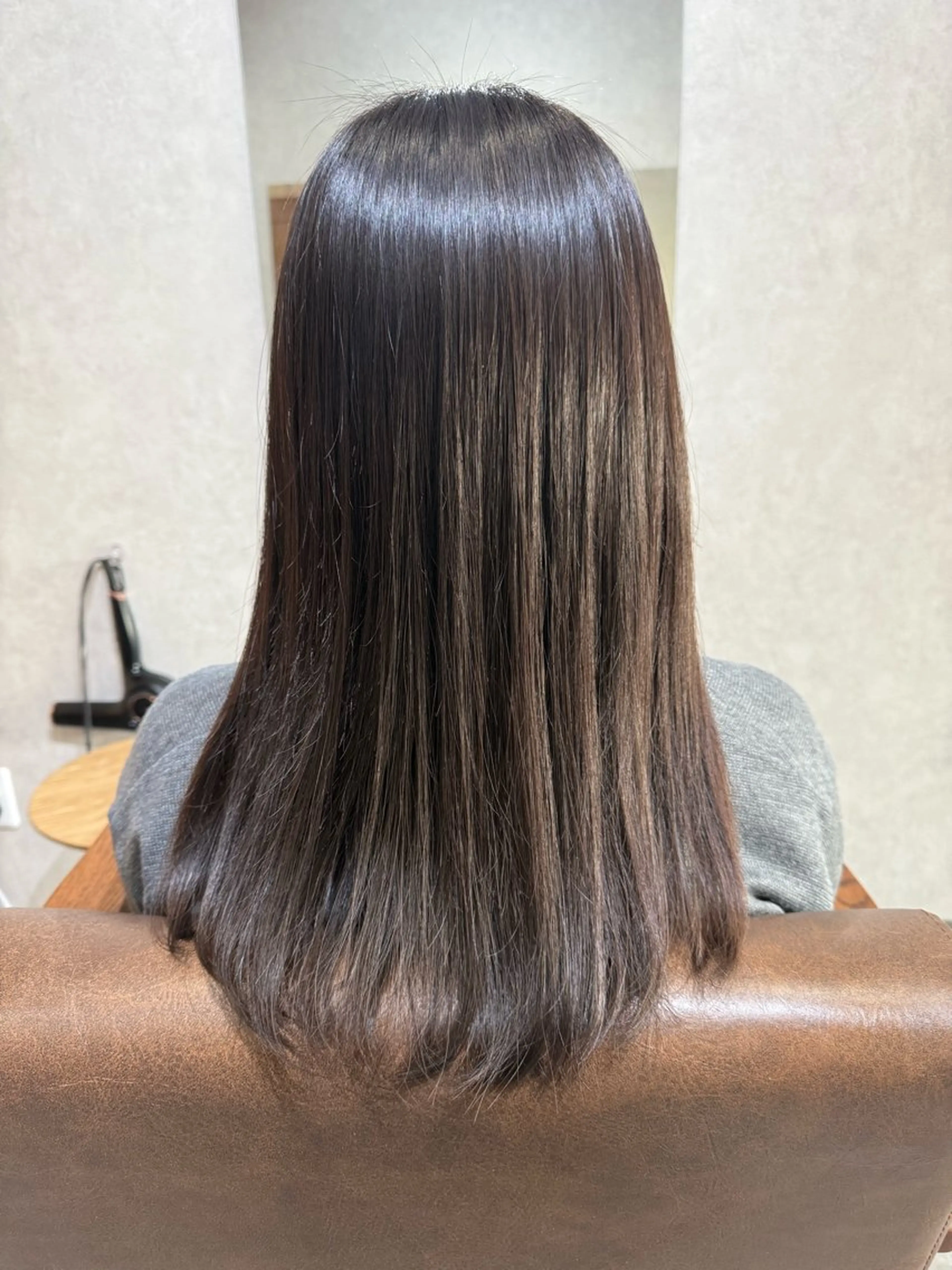 ロング カット 縮毛矯正 トリートメント Bish Yanaのヘアスタイル
