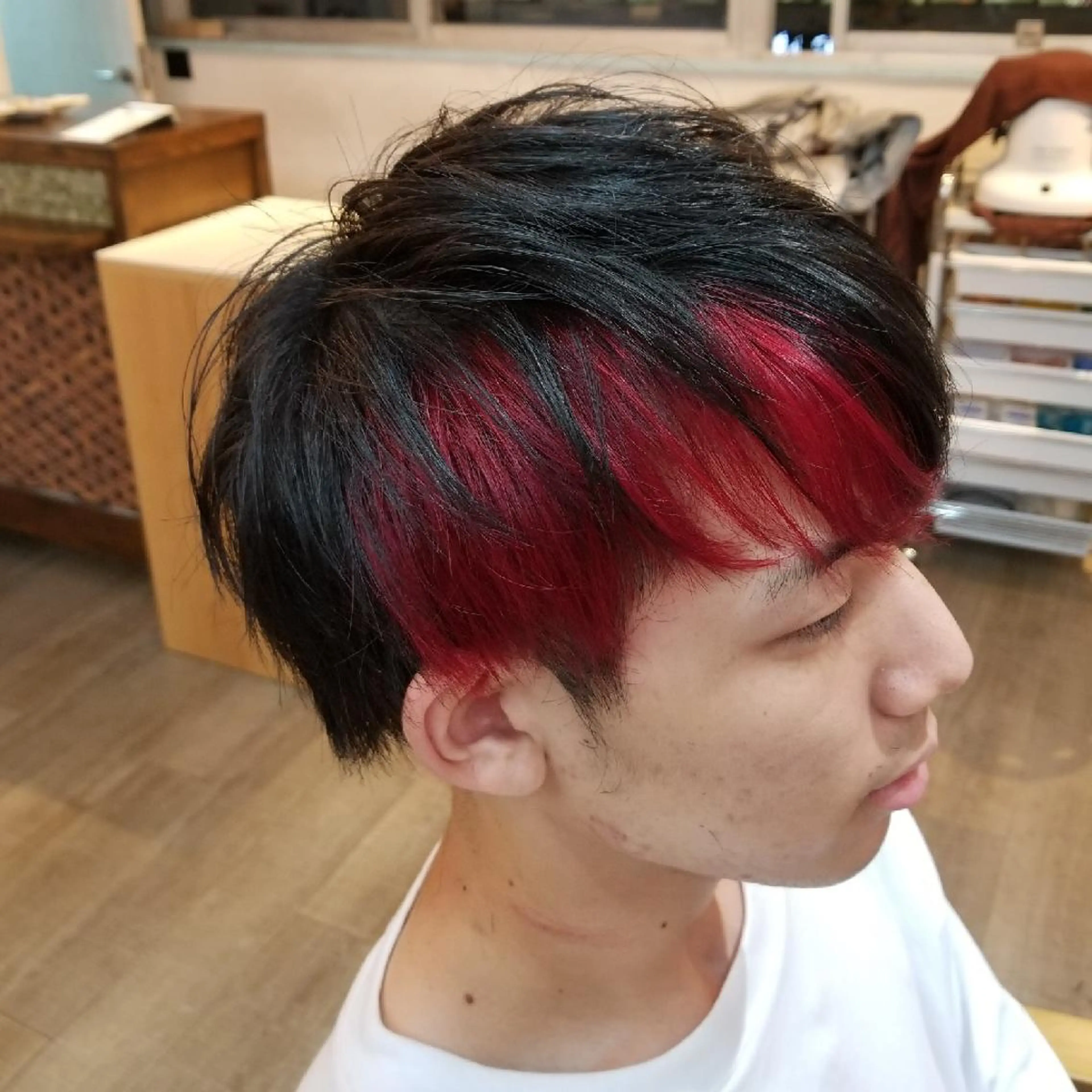 ショート カラー メンズ ヘアカラー bathair  所属・bathair 持田侑祐のヘアスタイル