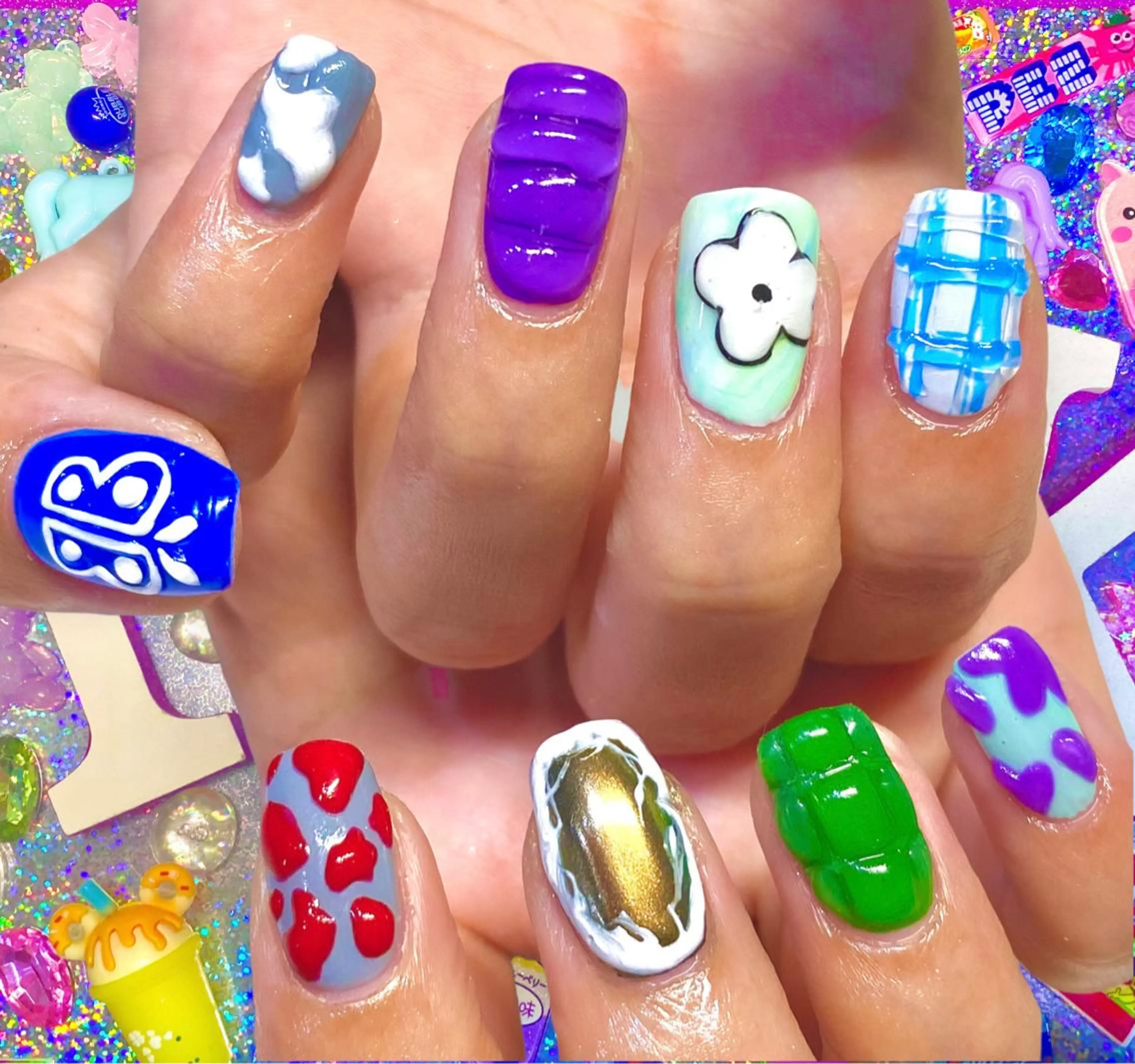ネイル アートネイル クリアネイル ジェルネイル ニュアンスネイル オフィスネイル 8appy YUKITIN.Bのネイルデザイン