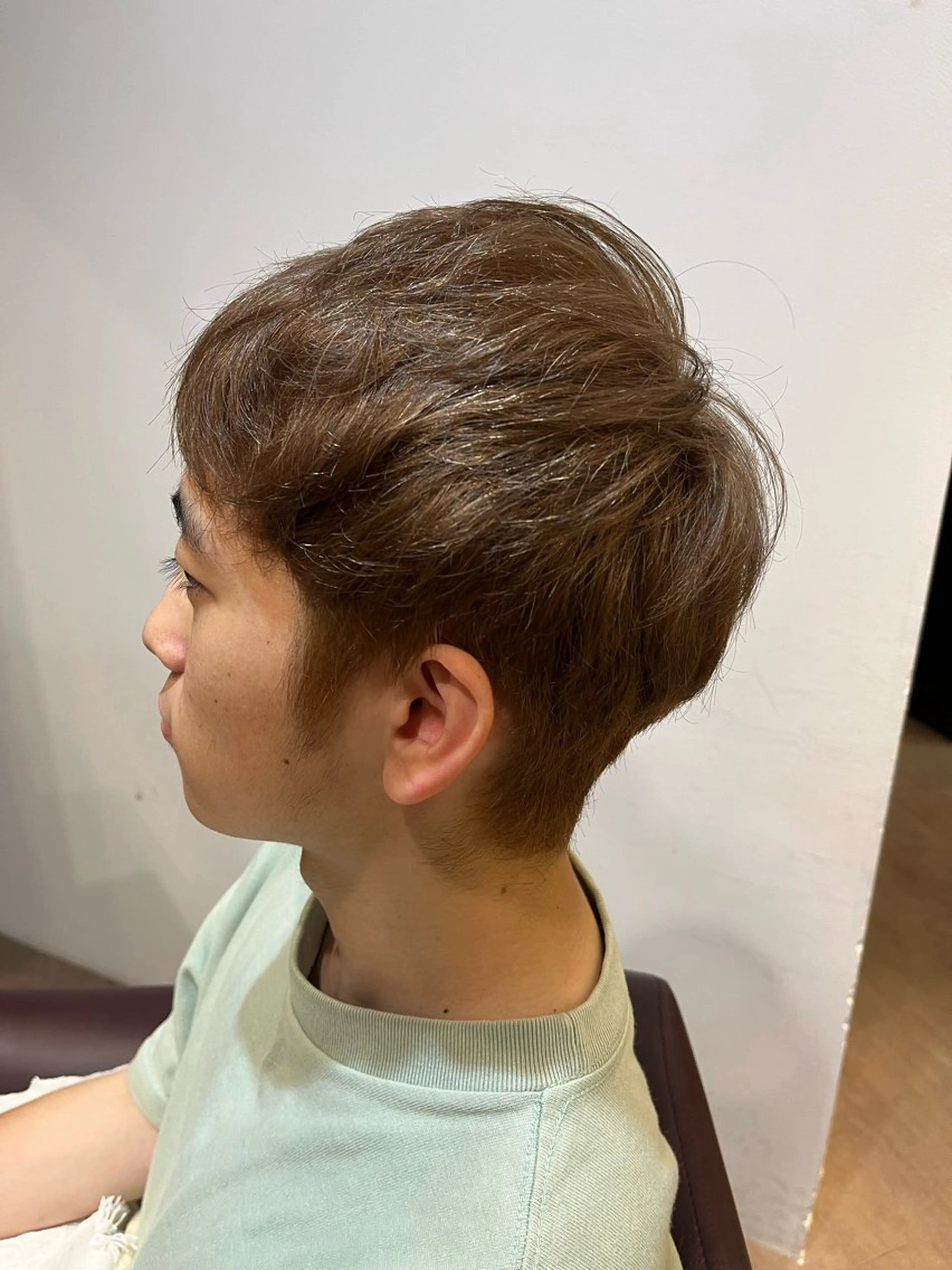 カラー メンズ 沖元 統弥のヘアスタイル