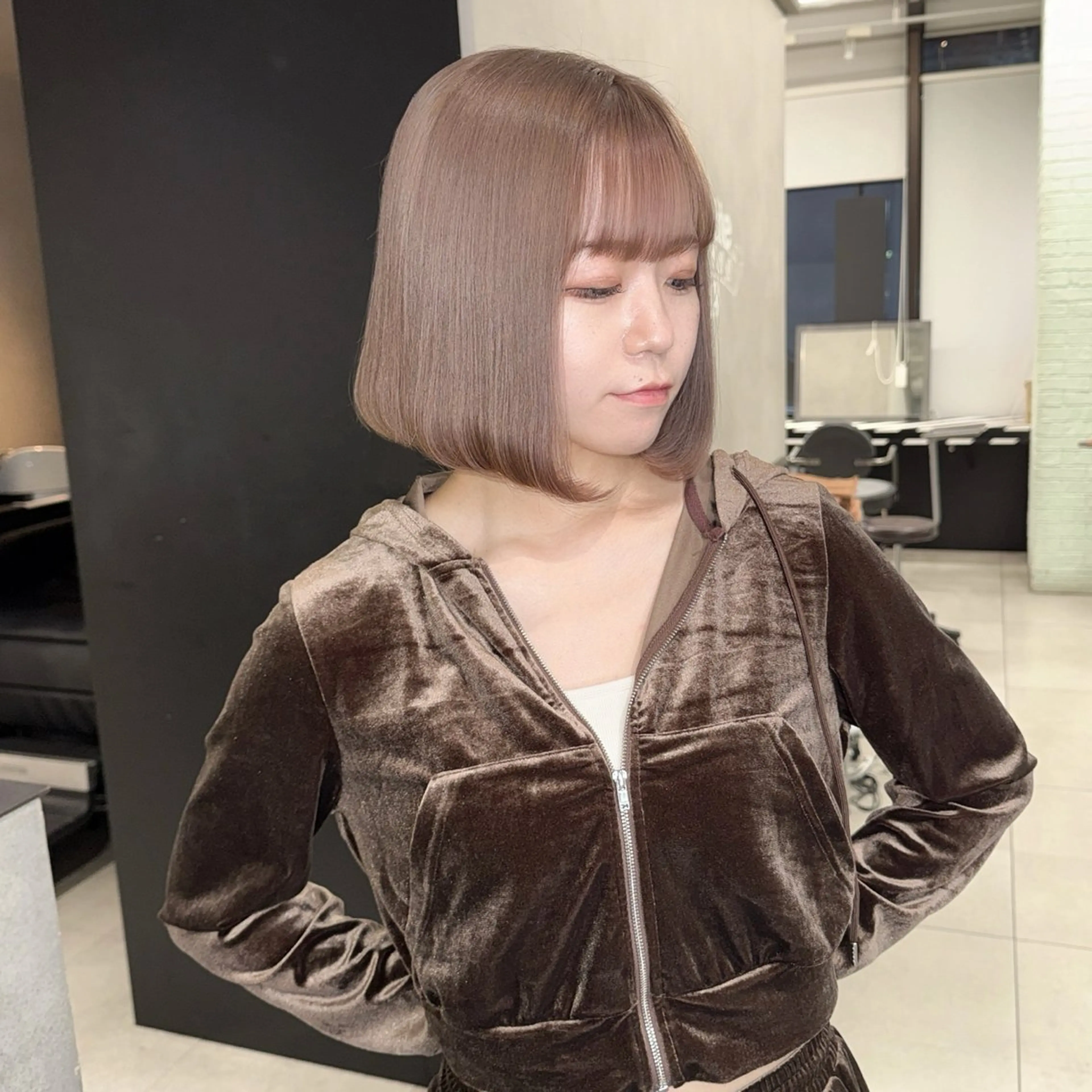 カラー ヘアカラー オフホワイト大阪店（off white）所属・LENA🎀 ハイトーン/エクステのヘアスタイル