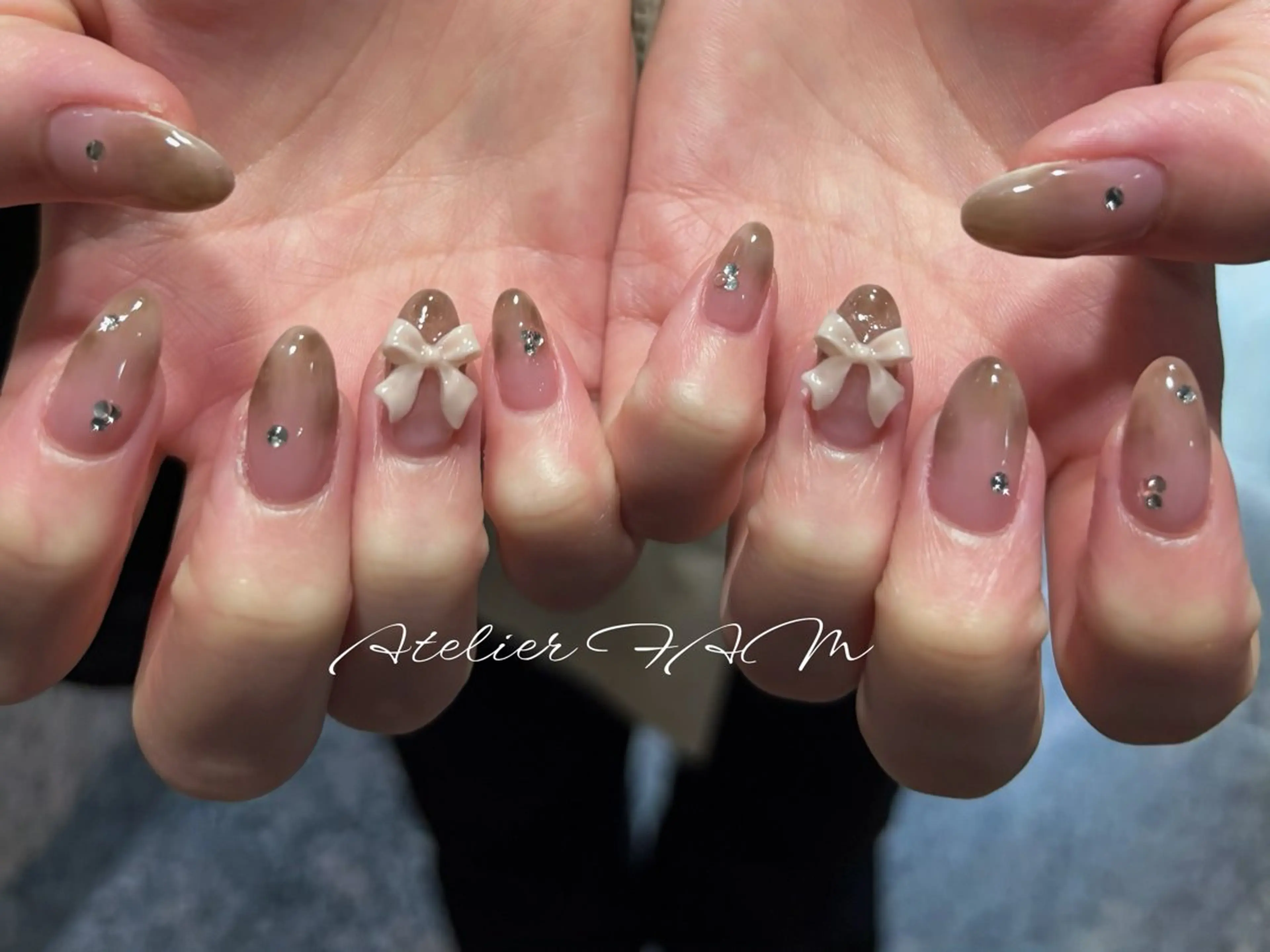 ミディアム ハンドネイル nail&eyelashsalon atelier fam上本町店所属・アトリエ FAMのネイルデザイン