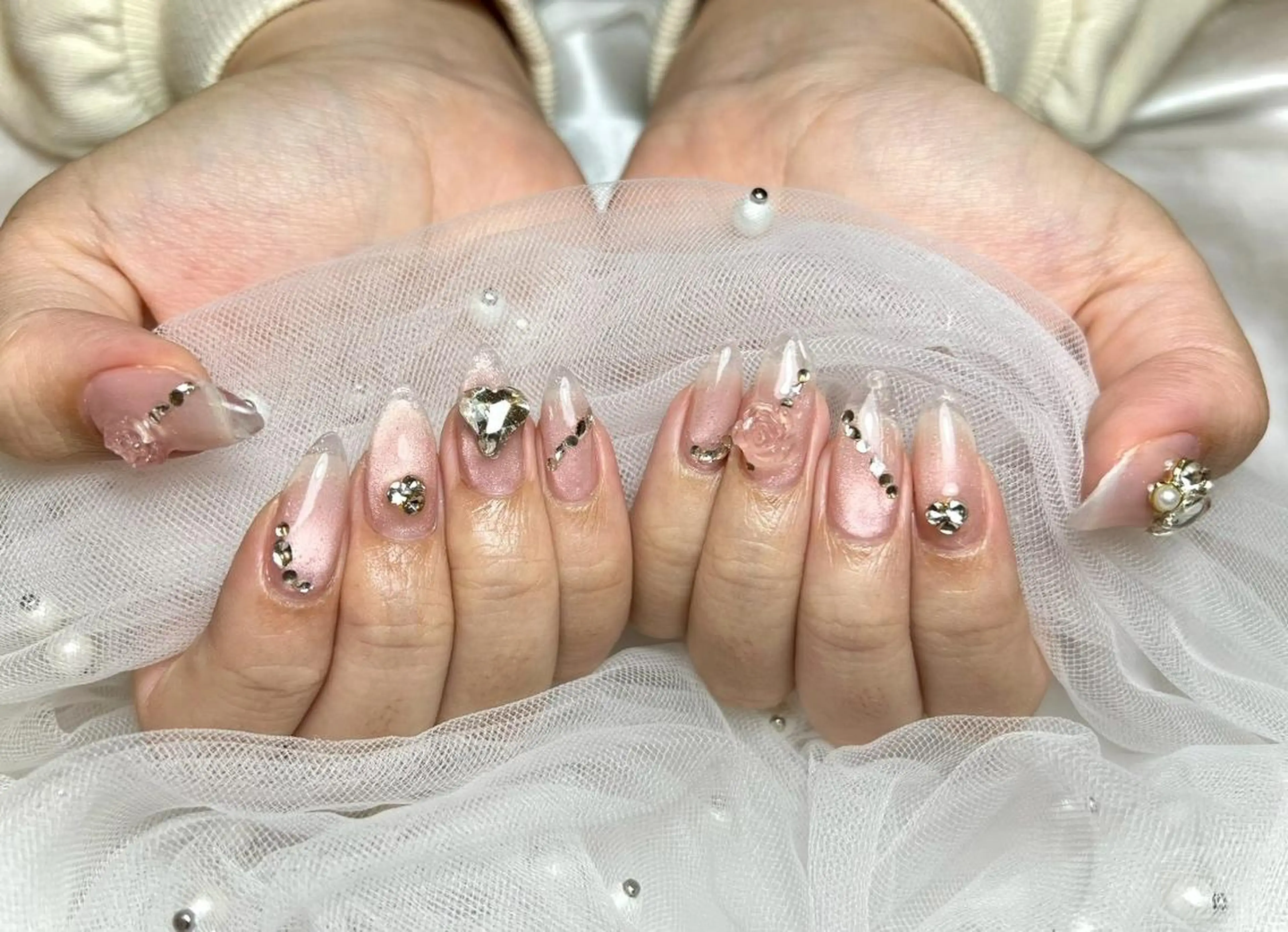 ネイル 持ち込み ハンドネイル ハンドケア peTiT sayakaのネイルデザイン